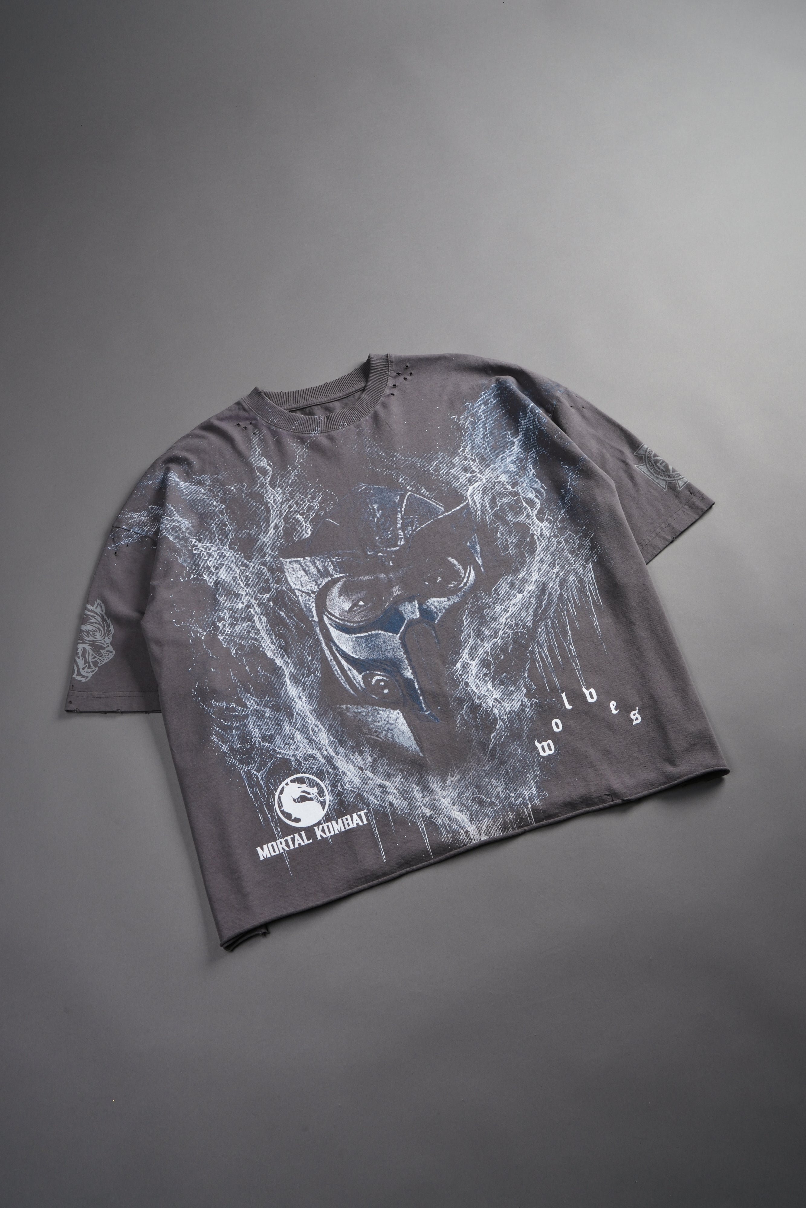 Sub-Zero Distressed Grunge Box Cut Tee V2 in Slate Gray