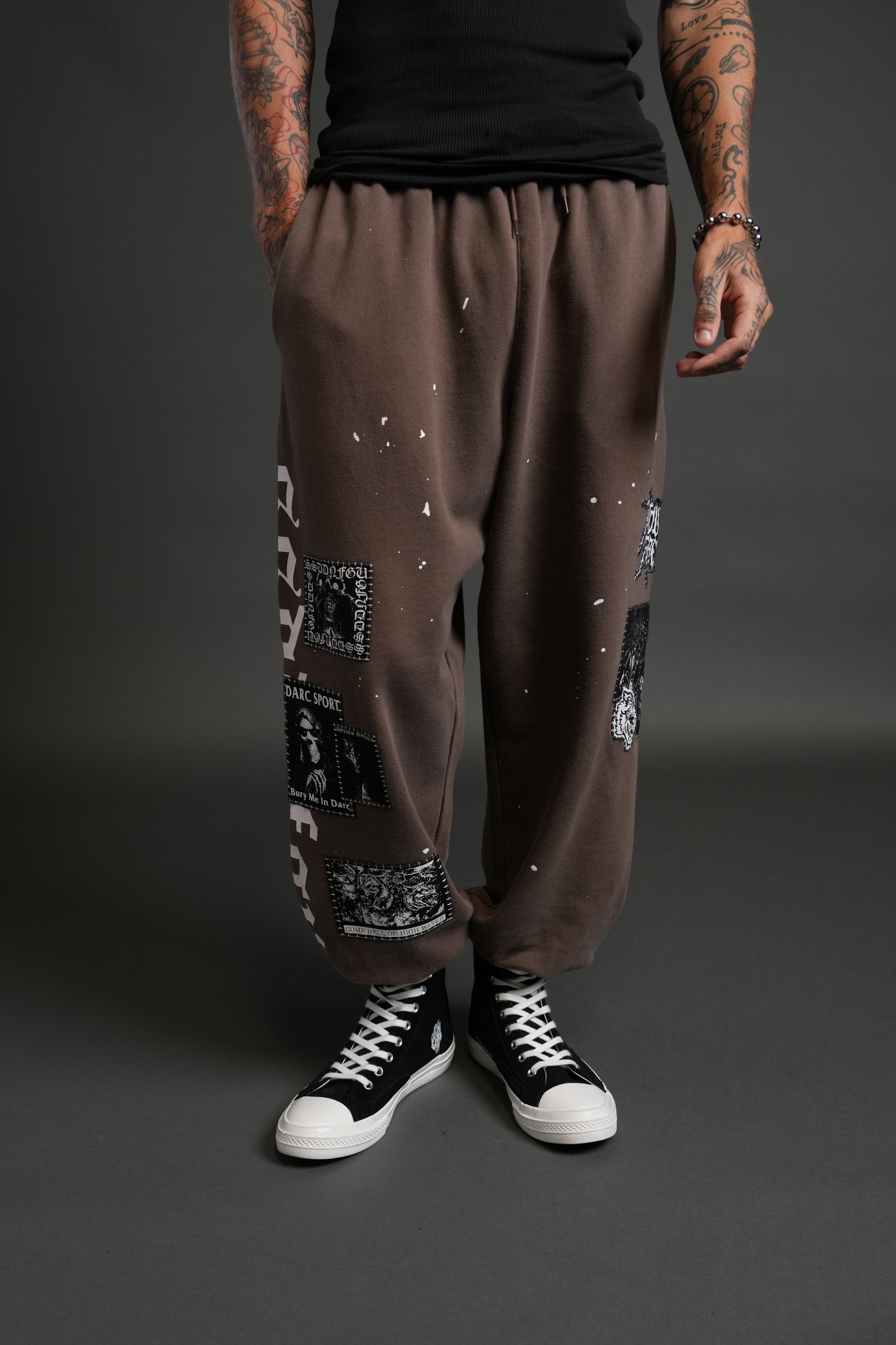 Stitched In Unisex Lounger Sweat Pants in Desert Dust Vandal Wash