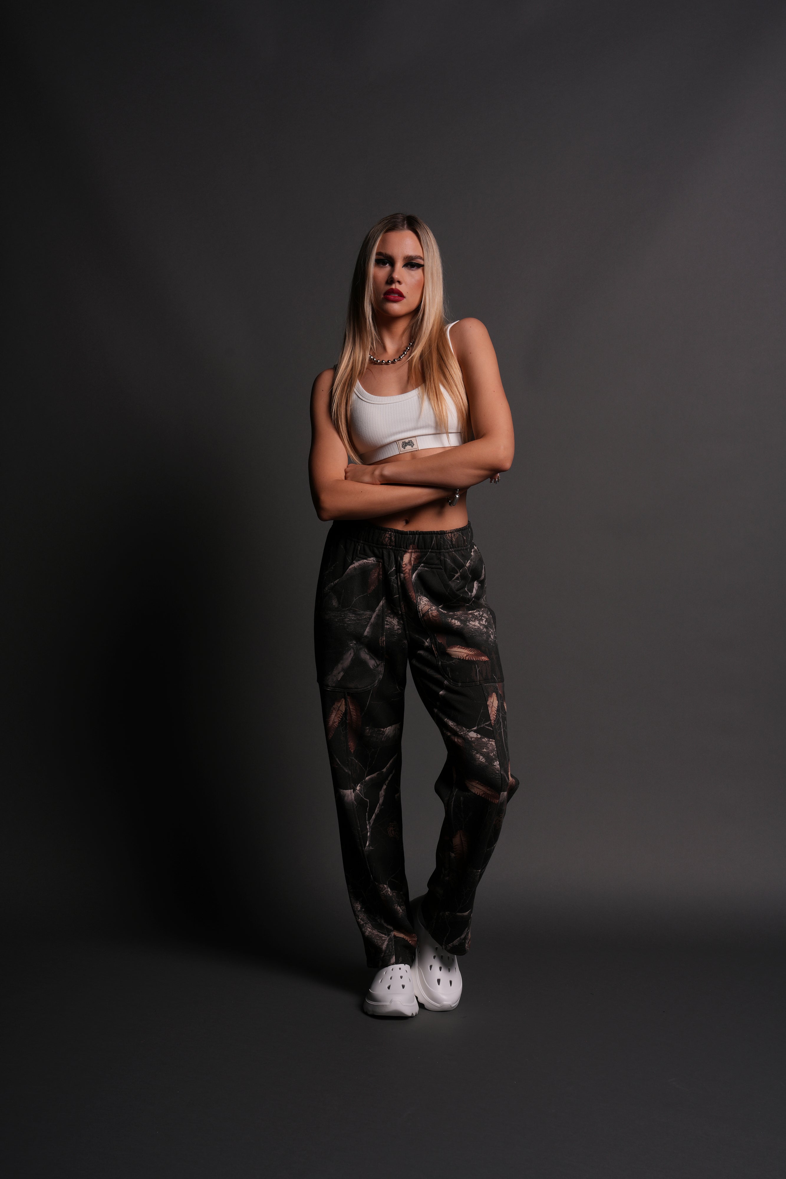 Dual She Wrath Sweats in Darc Brown Woodland Camo