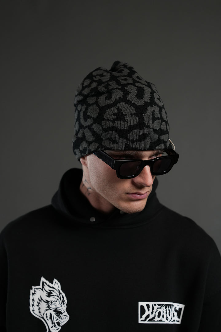 Wolf Patch V2 Cap Beanie in Black/Wolf Gray