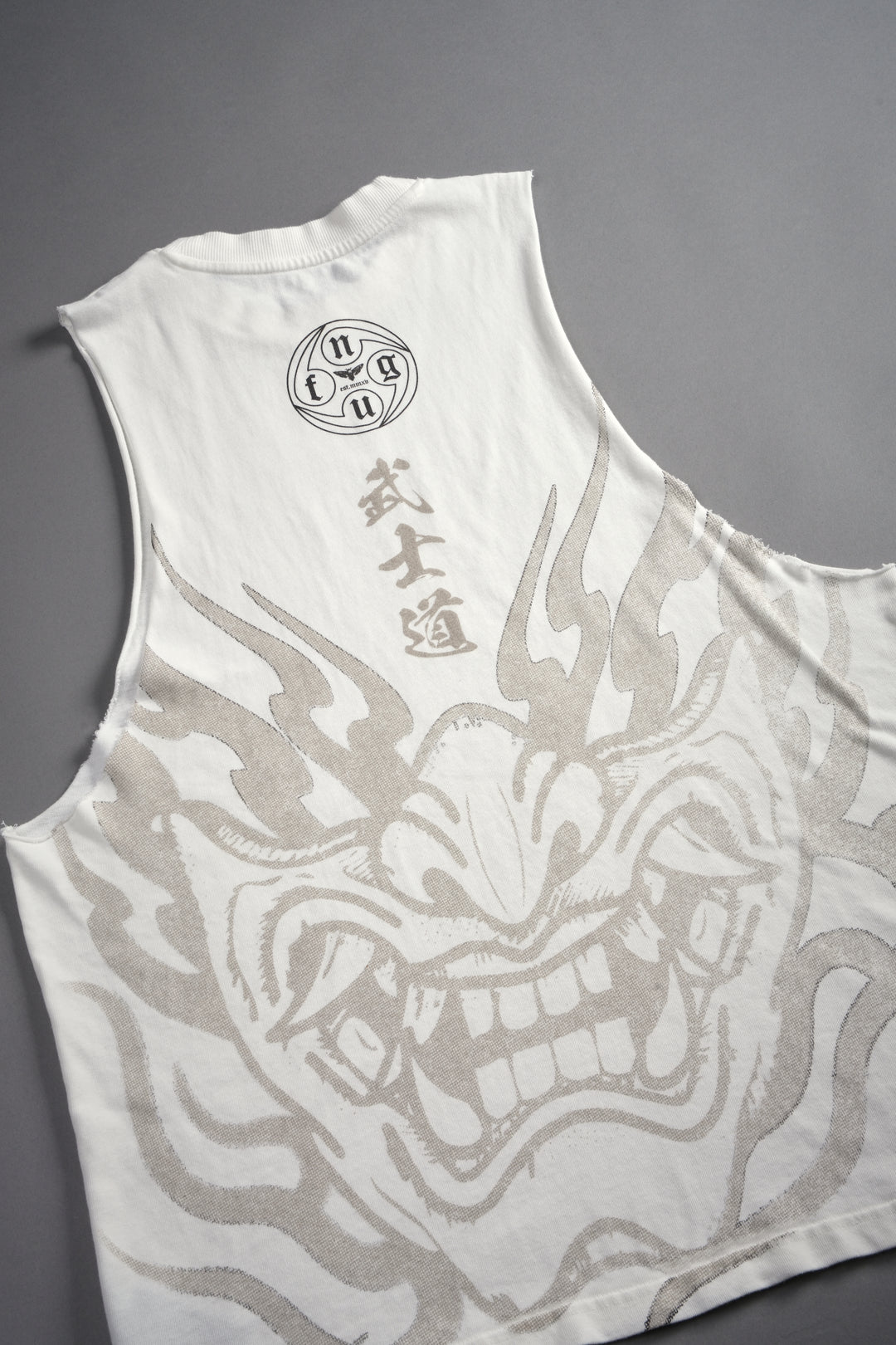 Half Mask Tommy Muscle Tee in Cream