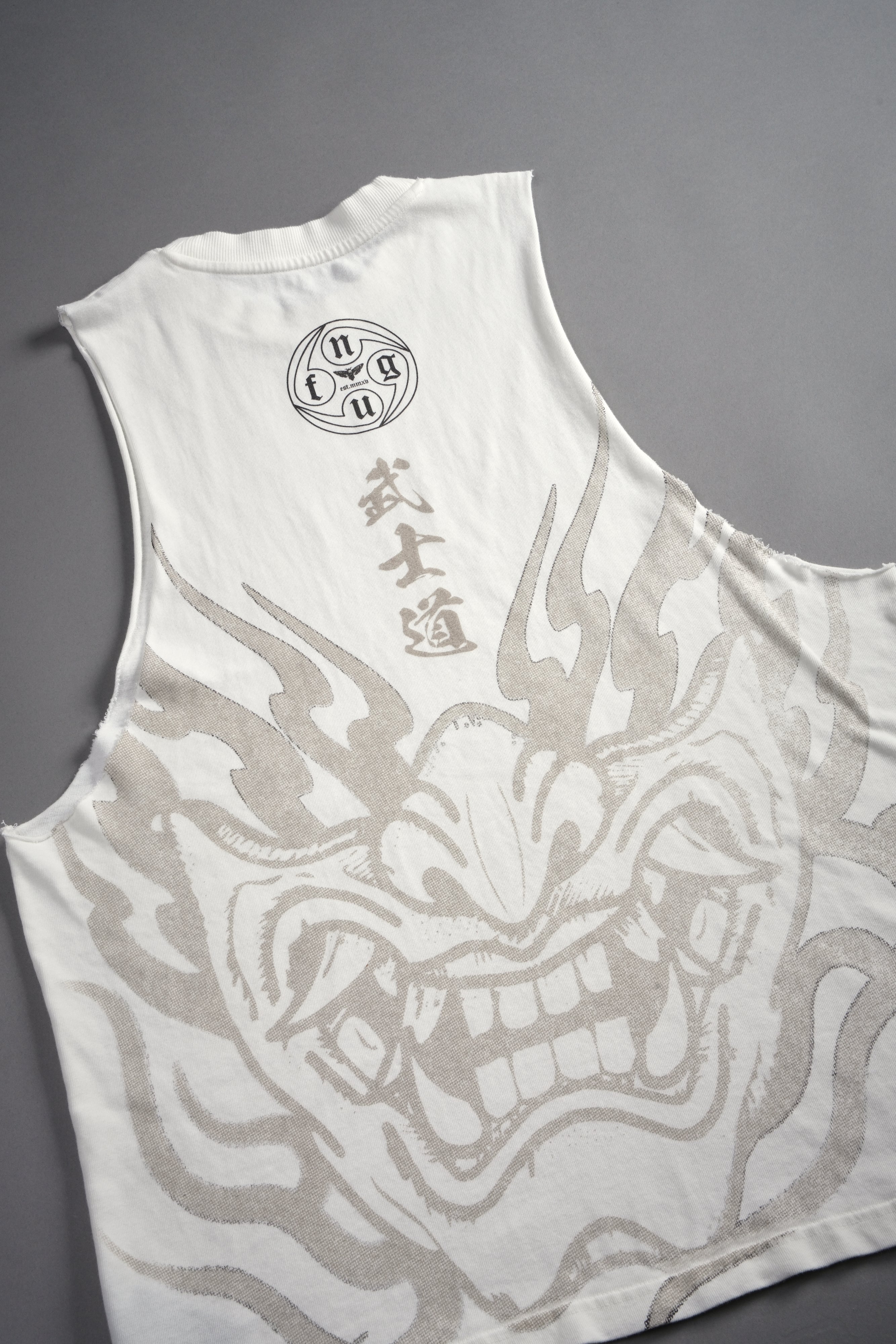 Half Mask Tommy Muscle Tee in Cream