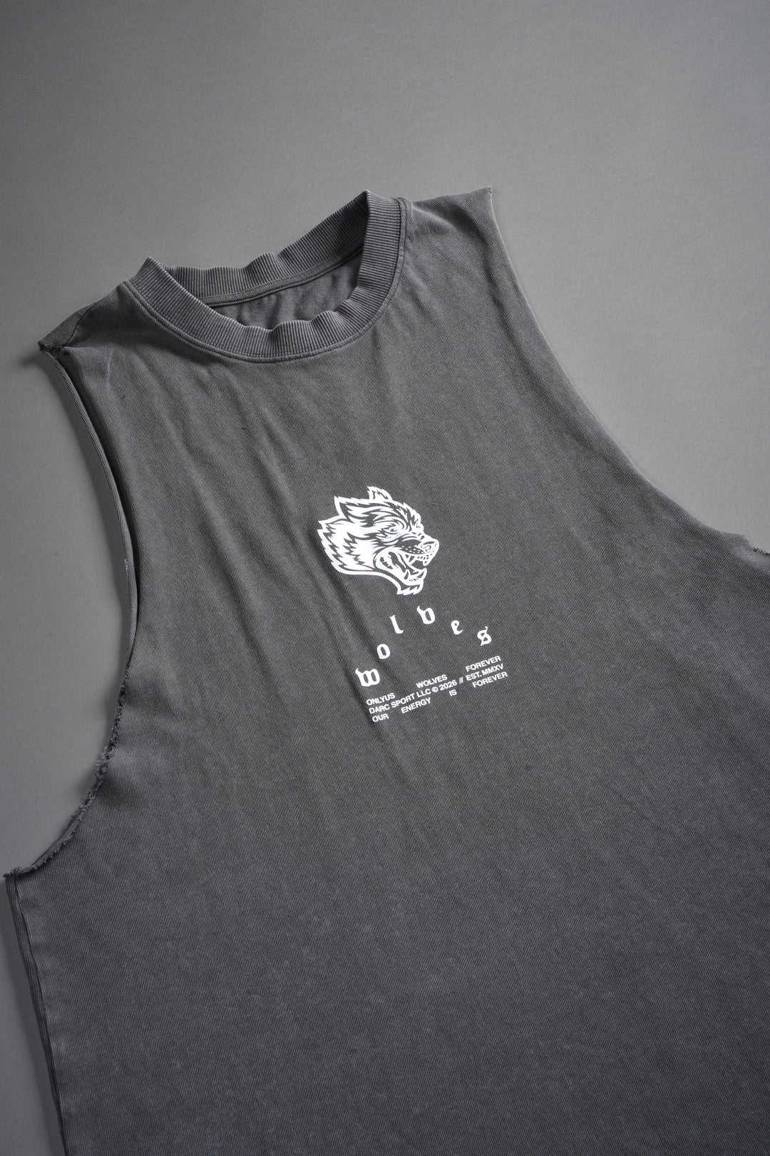 Half Mask Tommy Muscle Tee in Slate Gray