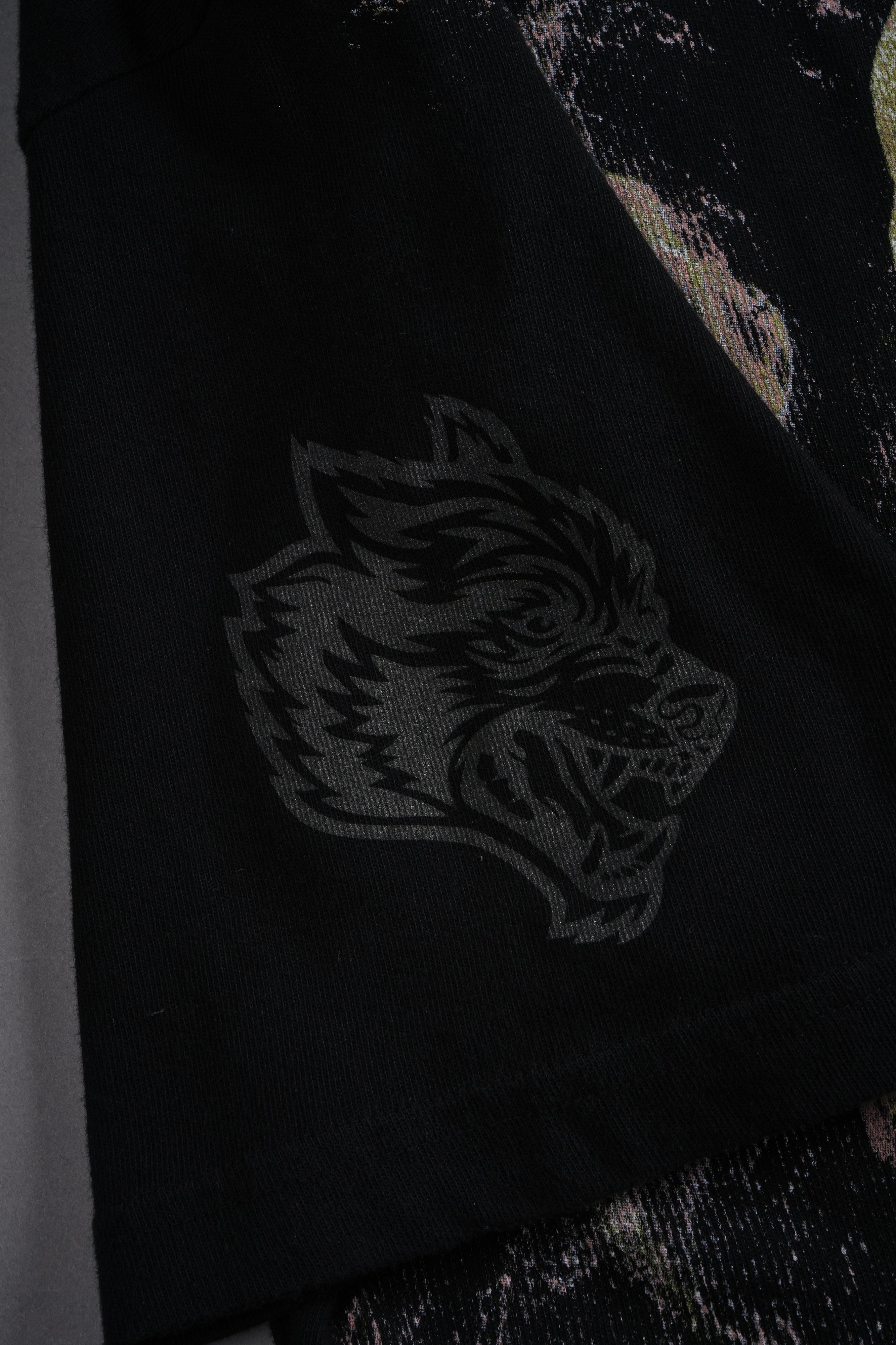 Scorpion Fire Premium Oversized Tee in Black