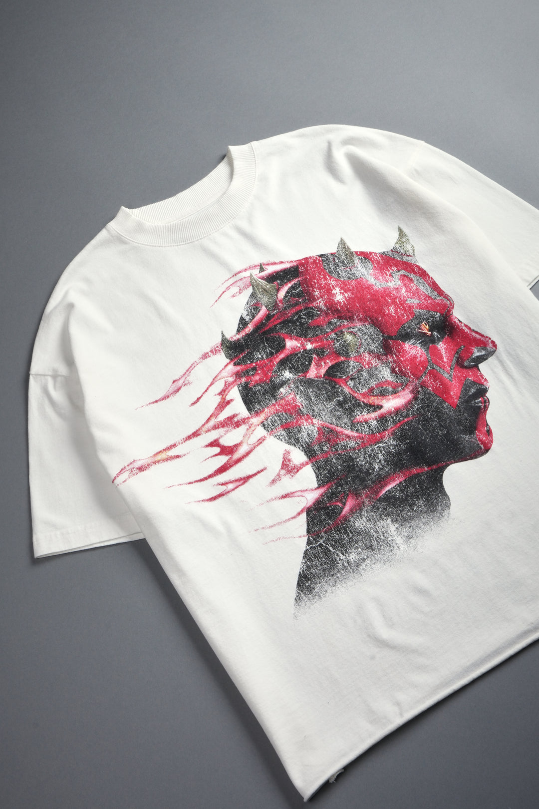 Sith Inferno Grunge Mid Length Raw Hem Tee in Cream