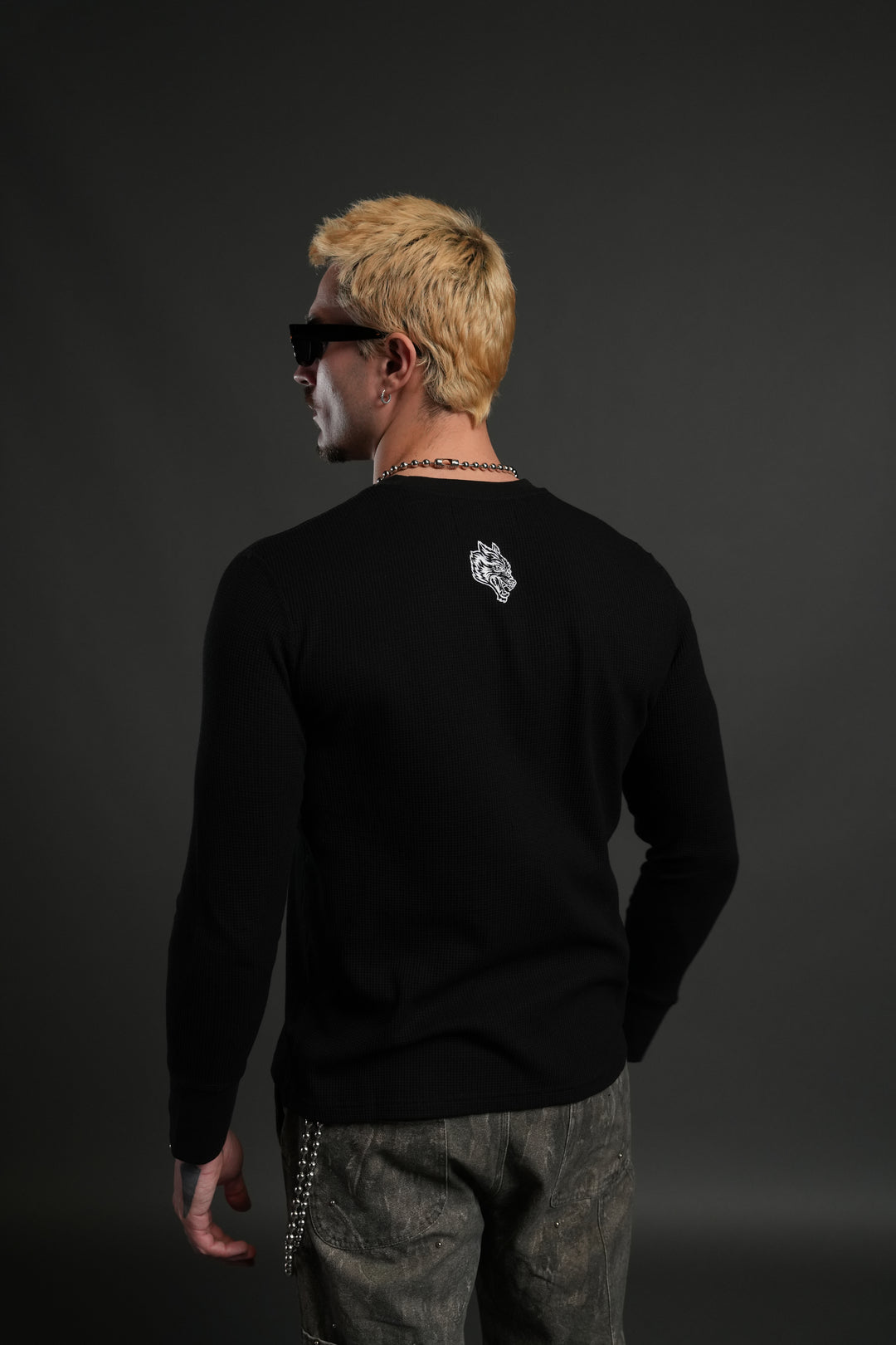 Midnight Wolves Lightweight Thermal in Black