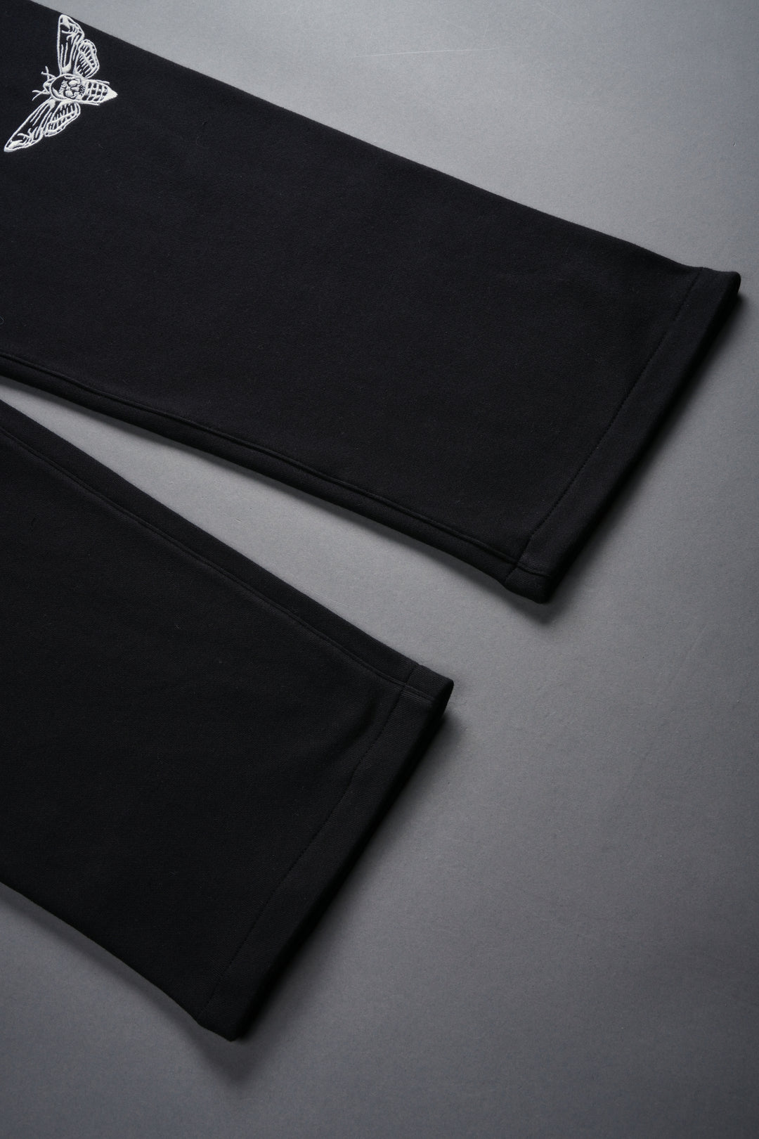 Darc Kulture Bigelow Cargo Sweat Pants in Black