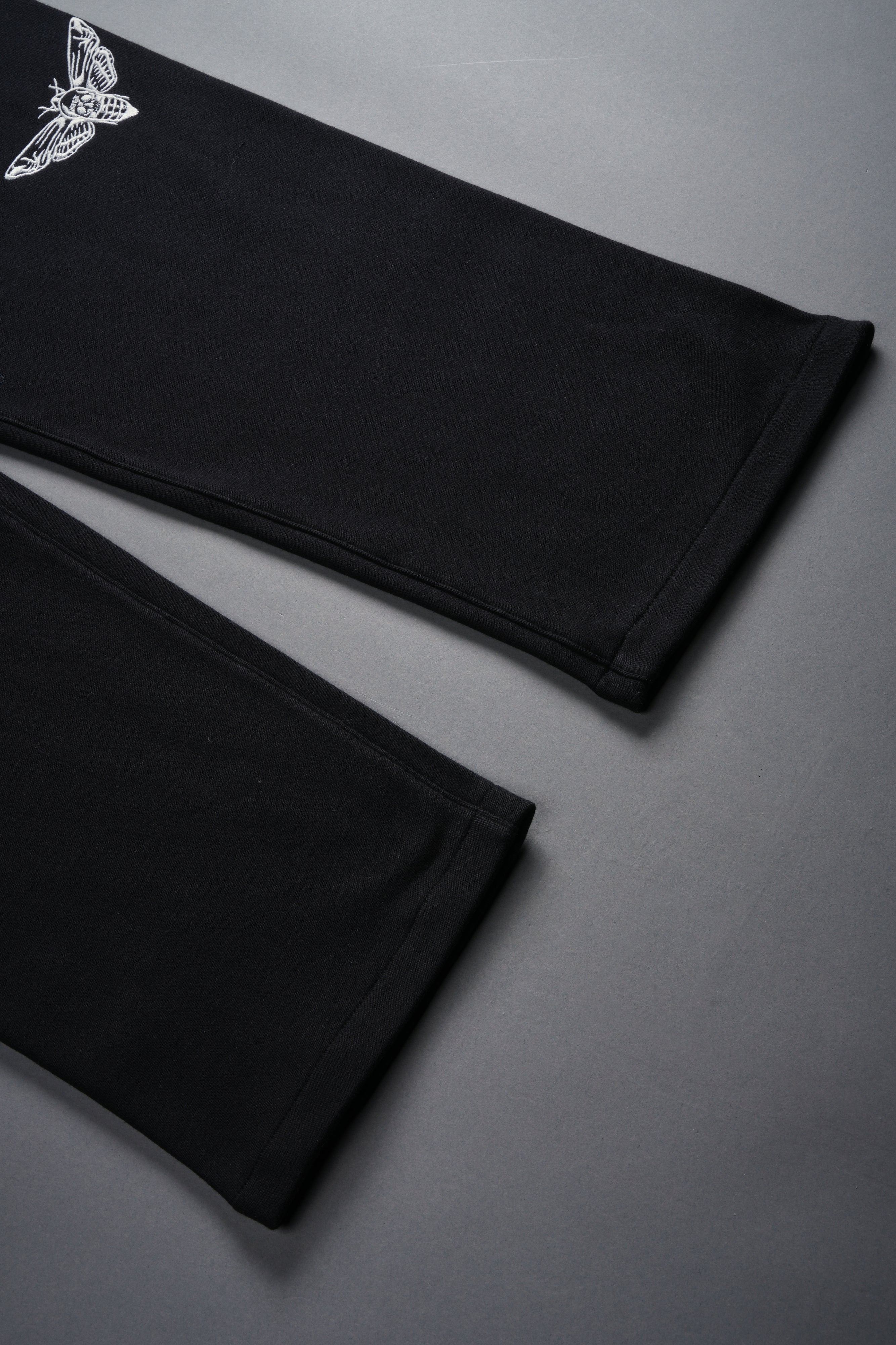 Darc Kulture Bigelow Cargo Sweat Pants in Black