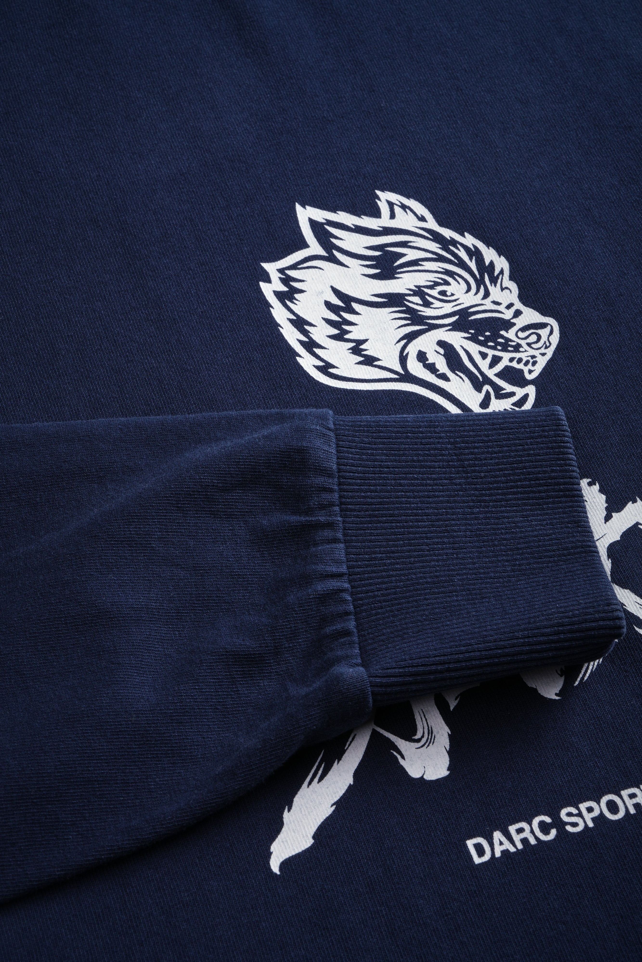 Okami Bushido Grunge Mid Length Raw Hem Ls Tee in Navy