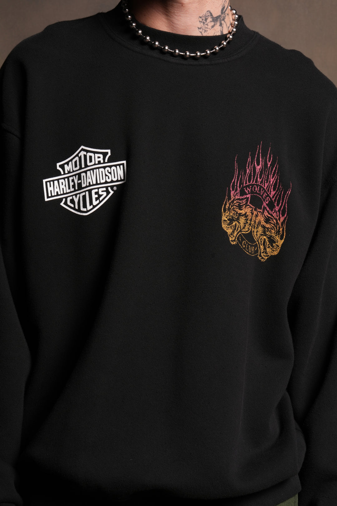 Rising Sun London Crewneck in Black