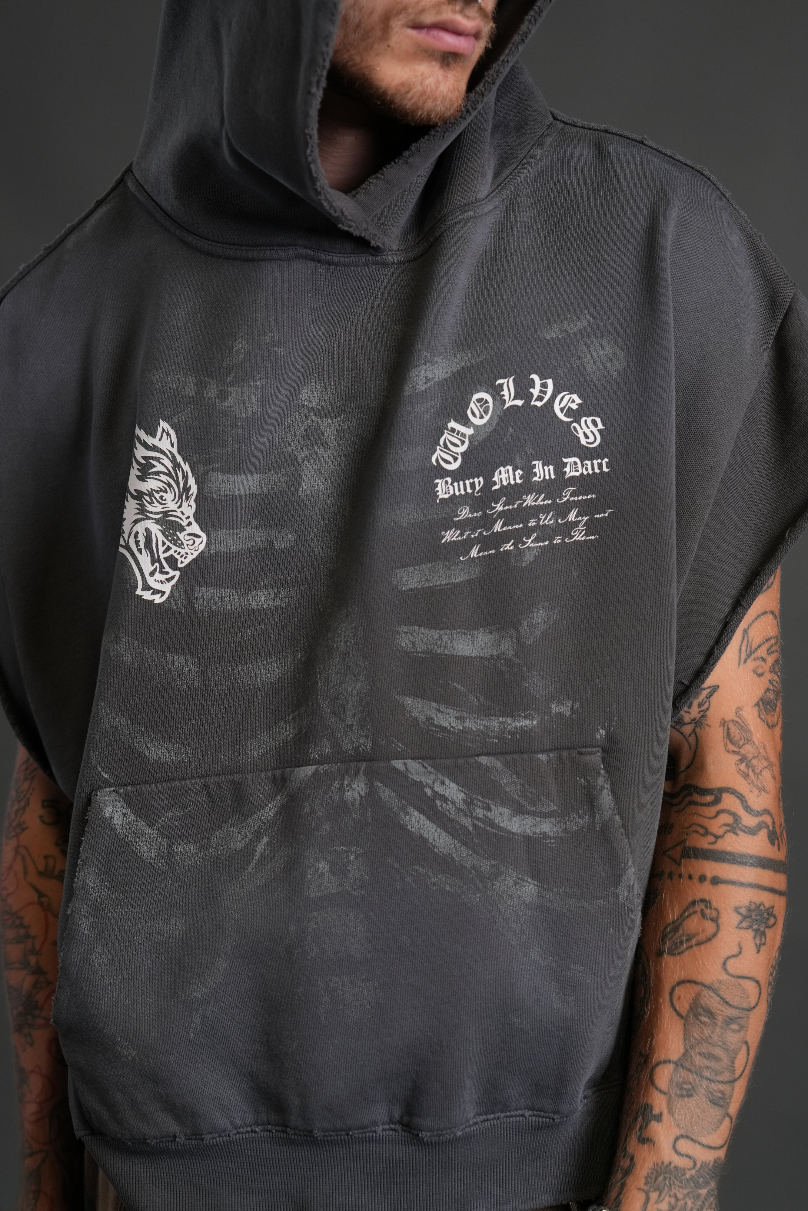 Bones Destroyed Grunge Gage Cap Sleeve Hoodie in Wolf Gray Drift Wash