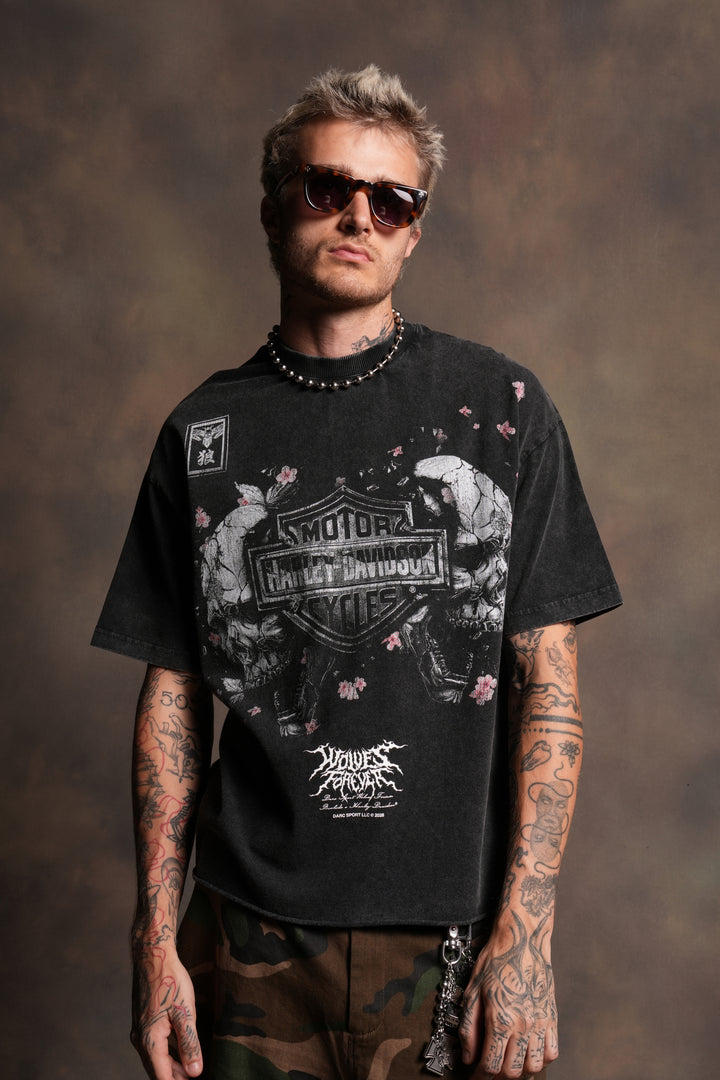 Shattered Bushido Grunge Mid Length Raw Hem Tee in Black
