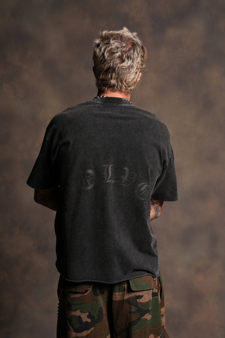 Shattered Bushido Grunge Mid Length Raw Hem Tee in Black