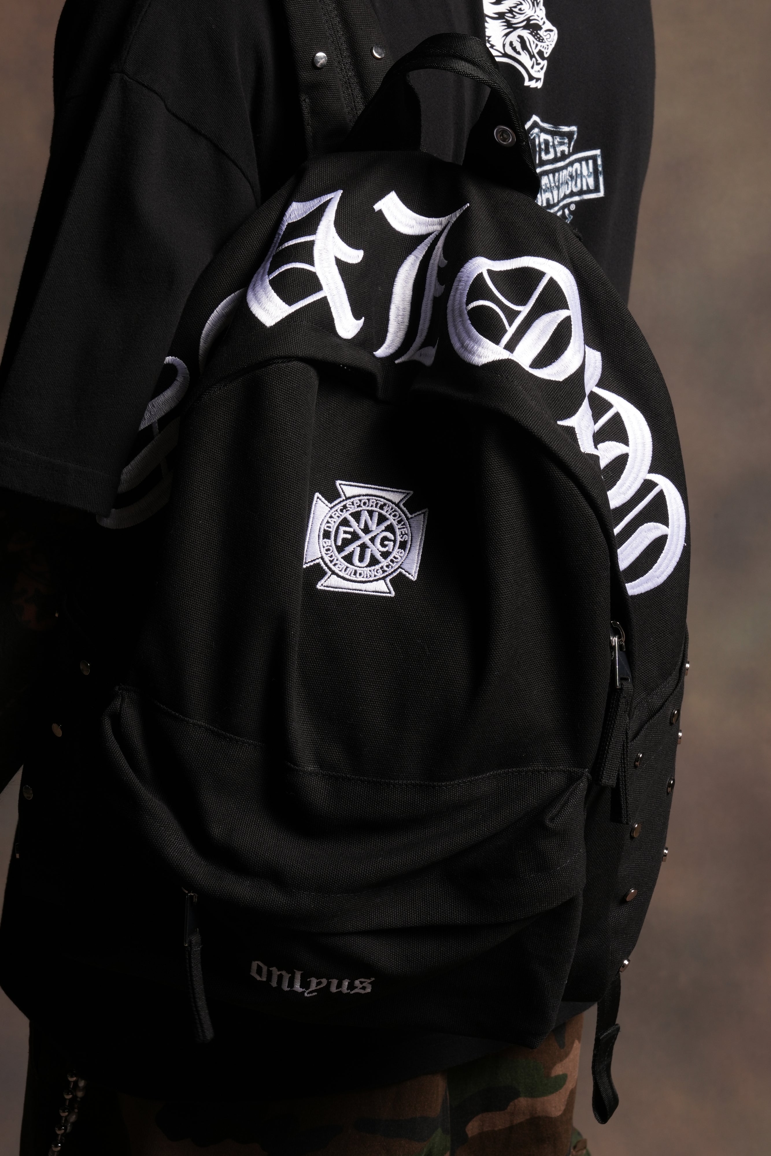 Wolves Chopper Everyday Backpack in Black – DarcSport