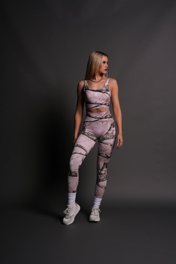 Our Passion "Everson Seamless" Scrunch Leggings in Brown/Light Mauve Woodland Camo