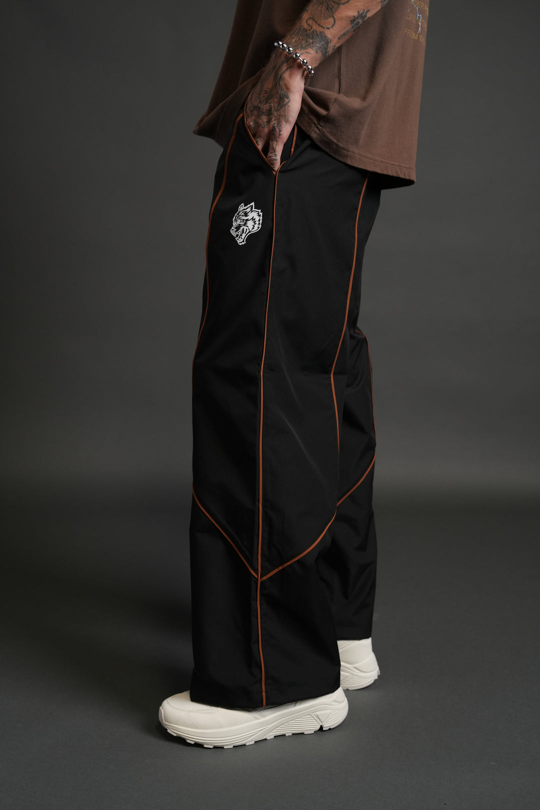 Dual Wolf Men's Quinn Track Pants in Black/Desert