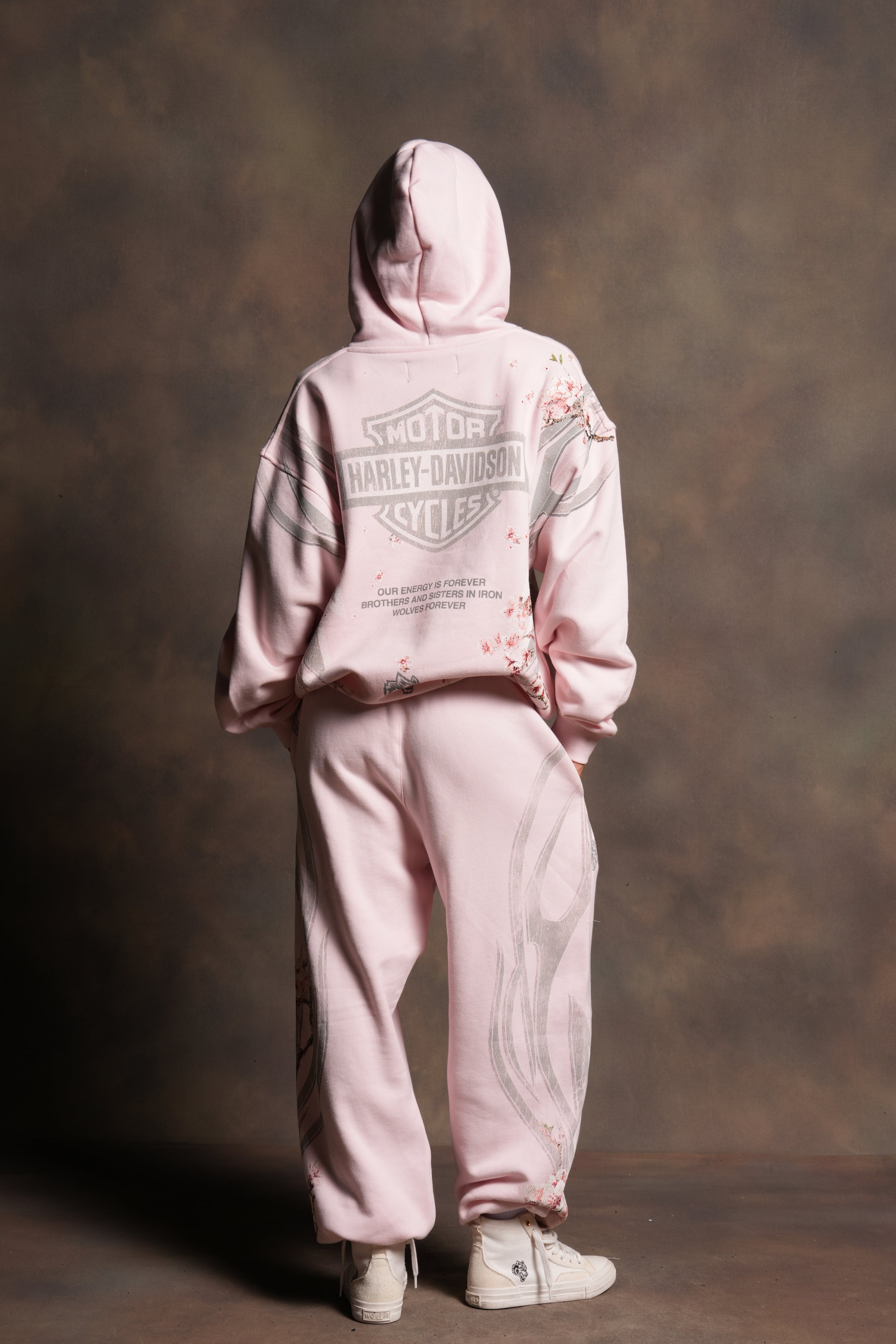 スウェット dulcamara  sakura sweat Iron Sakura Lightweight Lounger Sweat Pants in Blush Pink – DarcSport