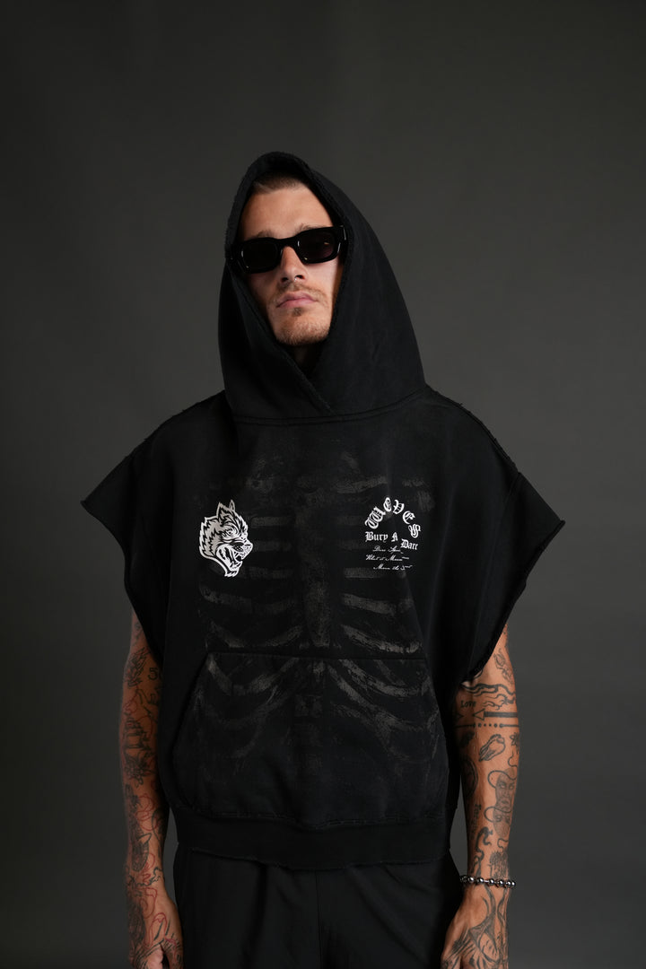 Bones Destroyed Grunge Gage Cap Sleeve Hoodie in Black Drift Wash
