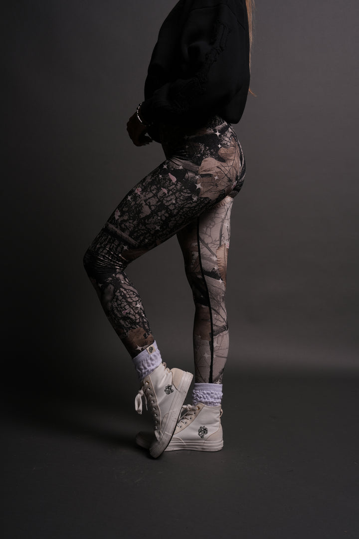 Big Wolf "Everson" Huxley Scrunch Leggings in Starry Blossom Woodland Camo
