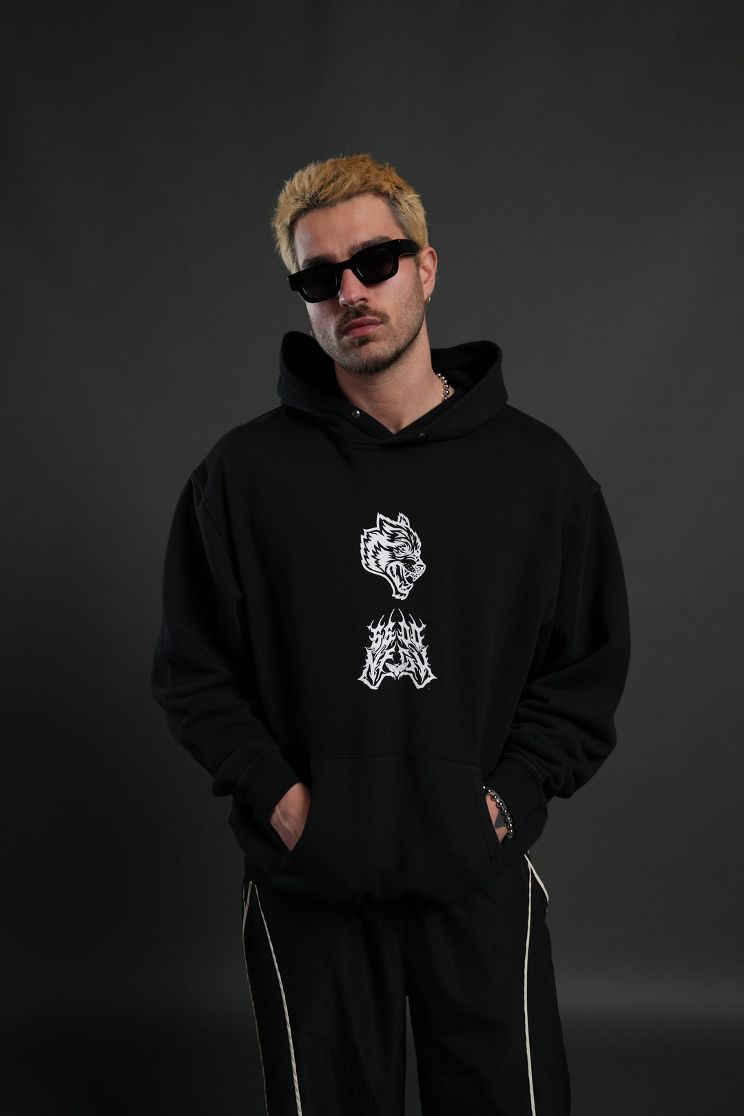 Shonen's Past "Pierce" Hoodie in Black