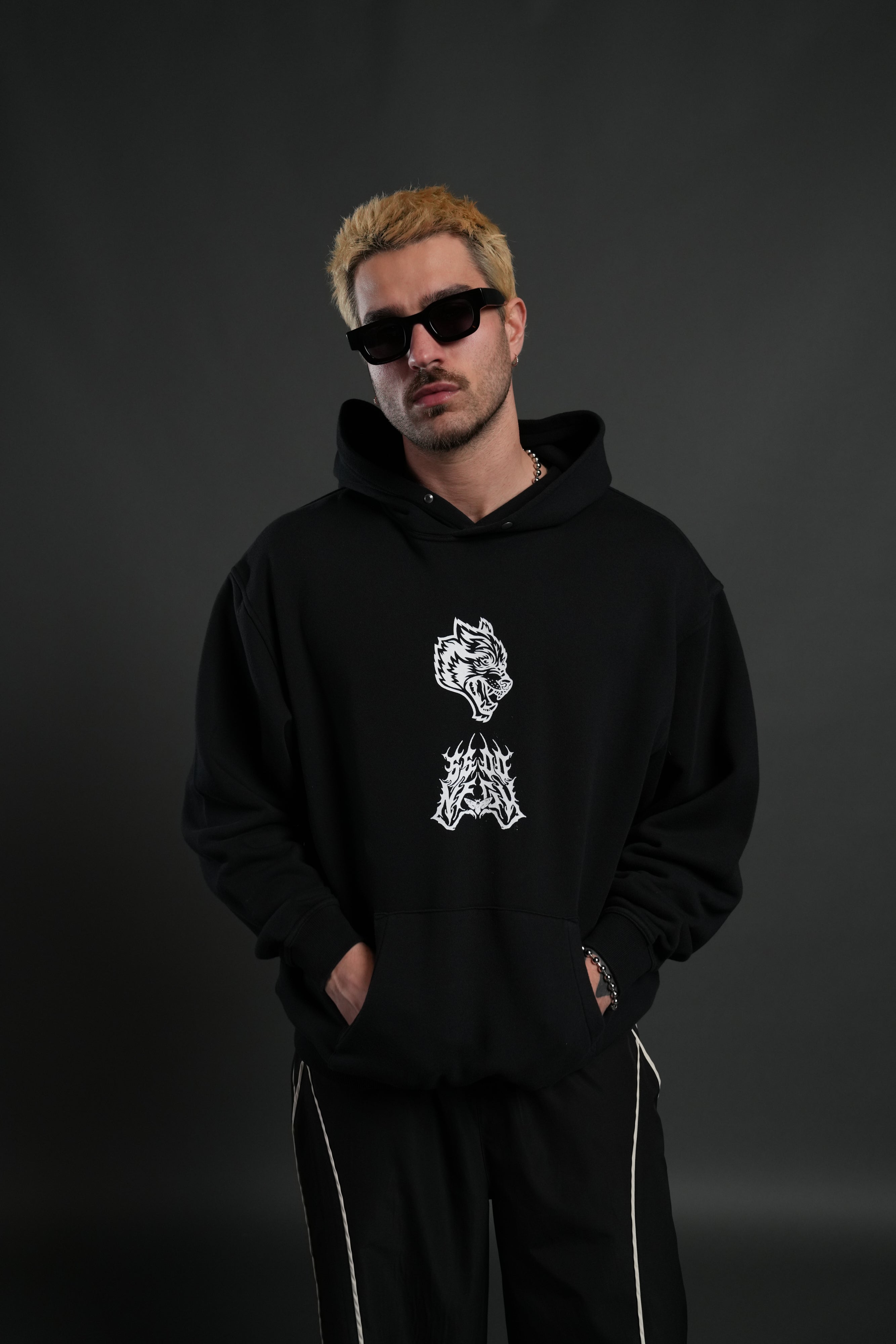 Shonen's Past "Pierce" Hoodie in Black