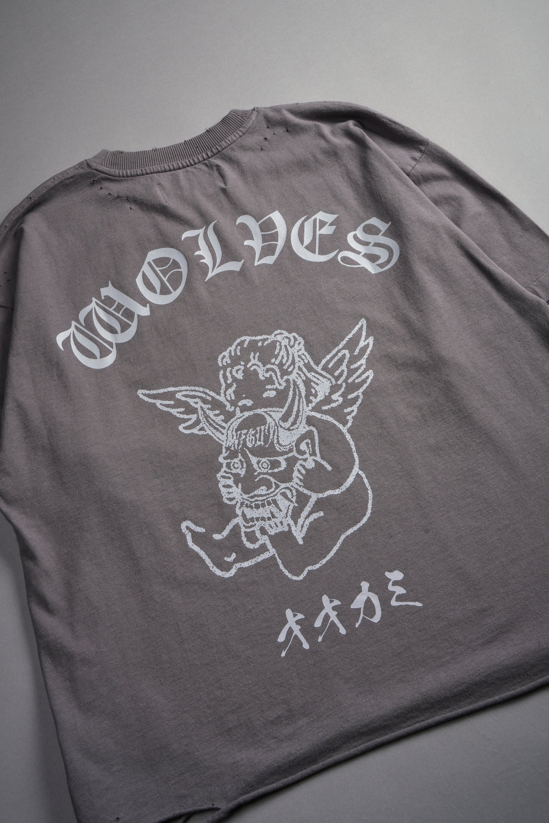 Wolves Oni Cherub Distressed Grunge Unisex Tee in Slate Gray