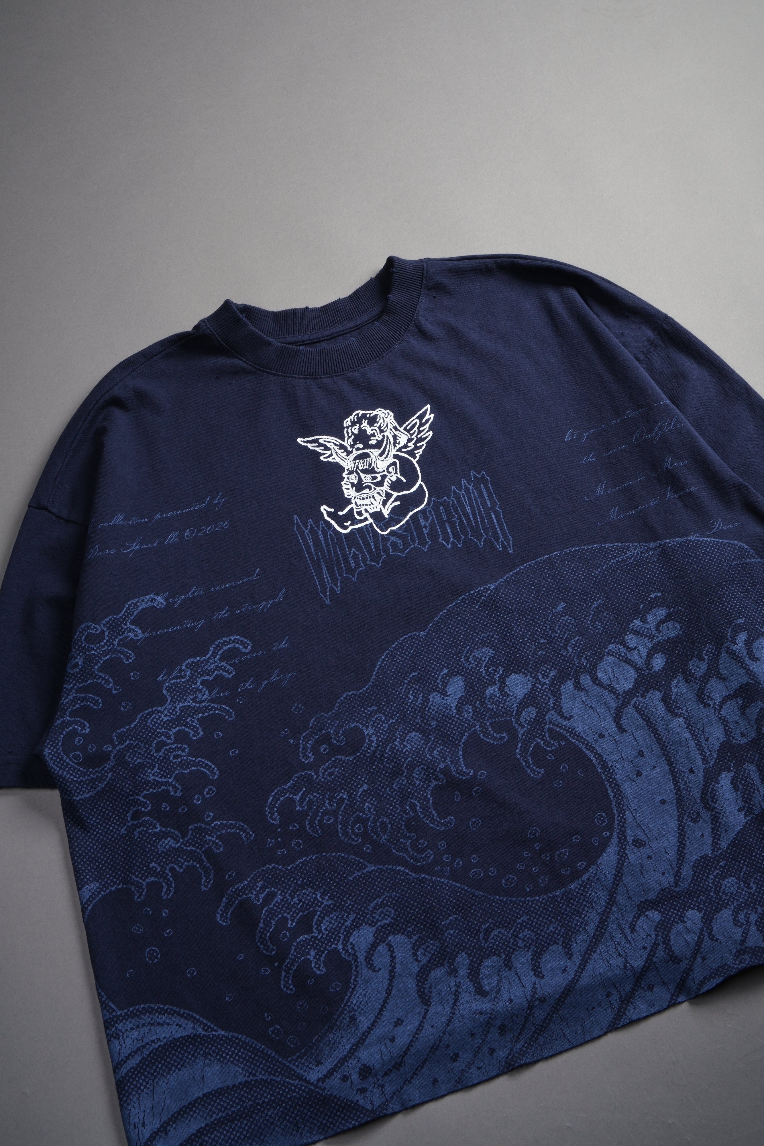 The Great Wave Distressed Grunge Box Cut Tee V2 in Navy