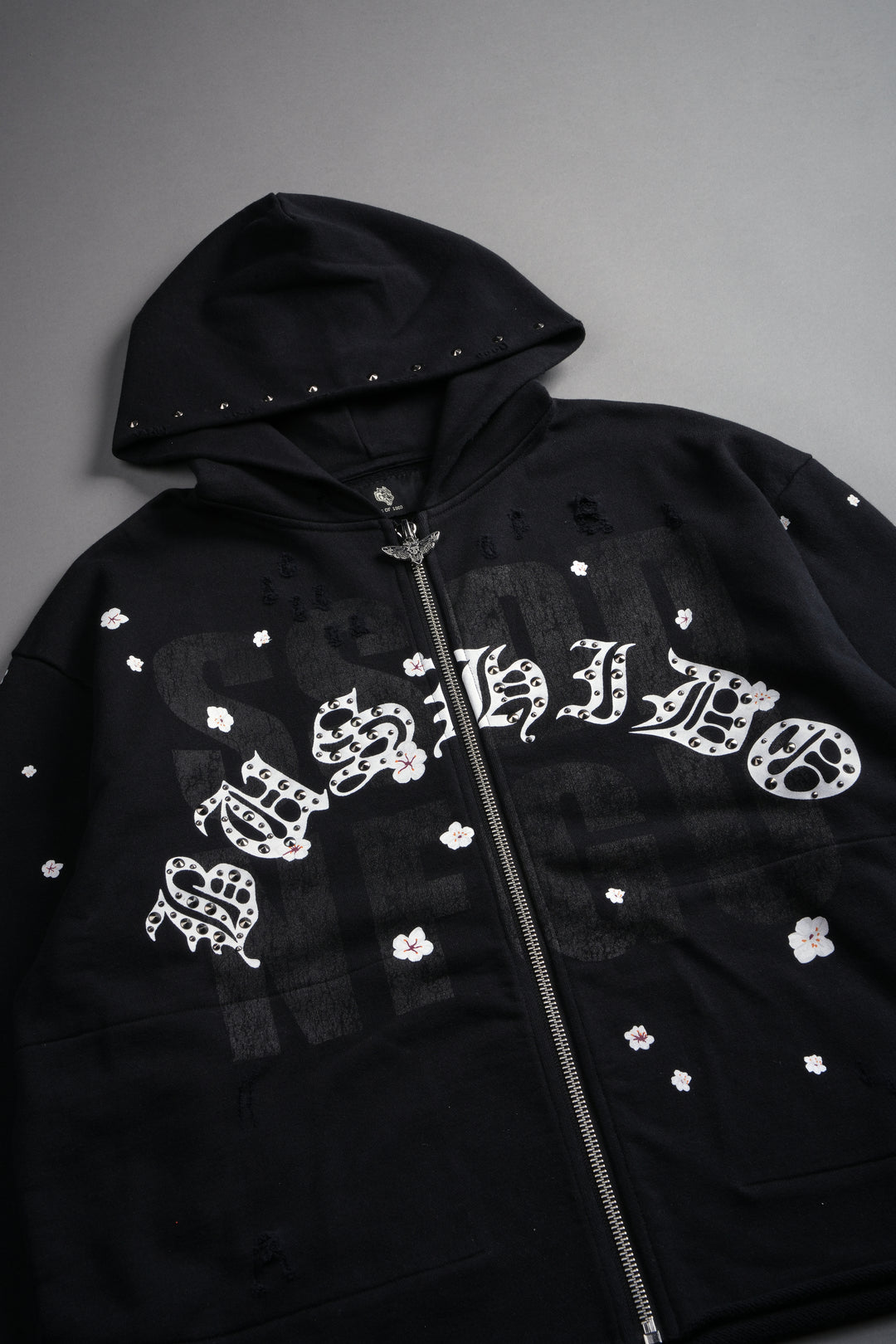 Ssddnfgu Bushido Distressed Grunge Mid Length Raw Hem Zip Hoodie in Black