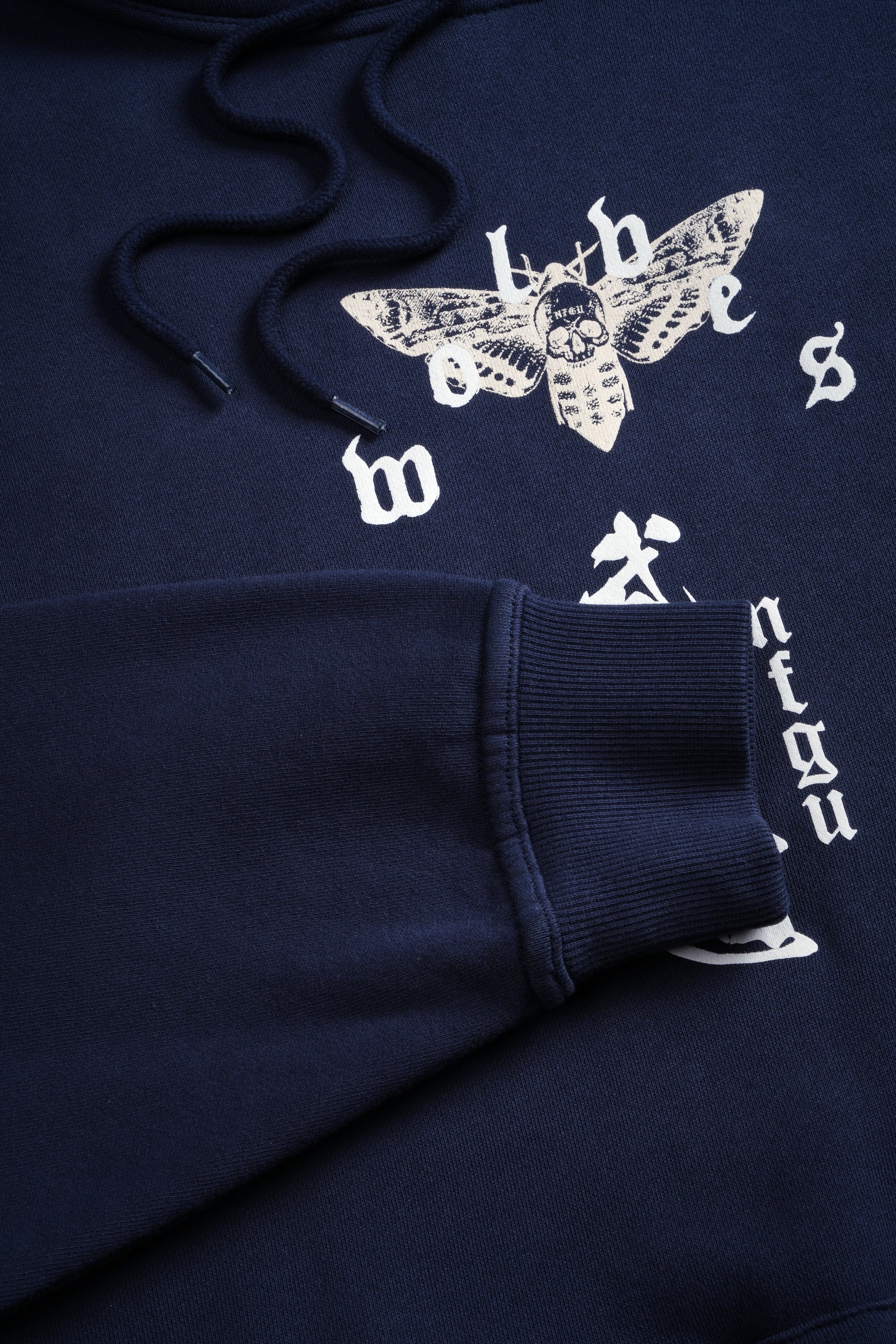 Shinigami'S Embrace Bishop Hoodie in Navy