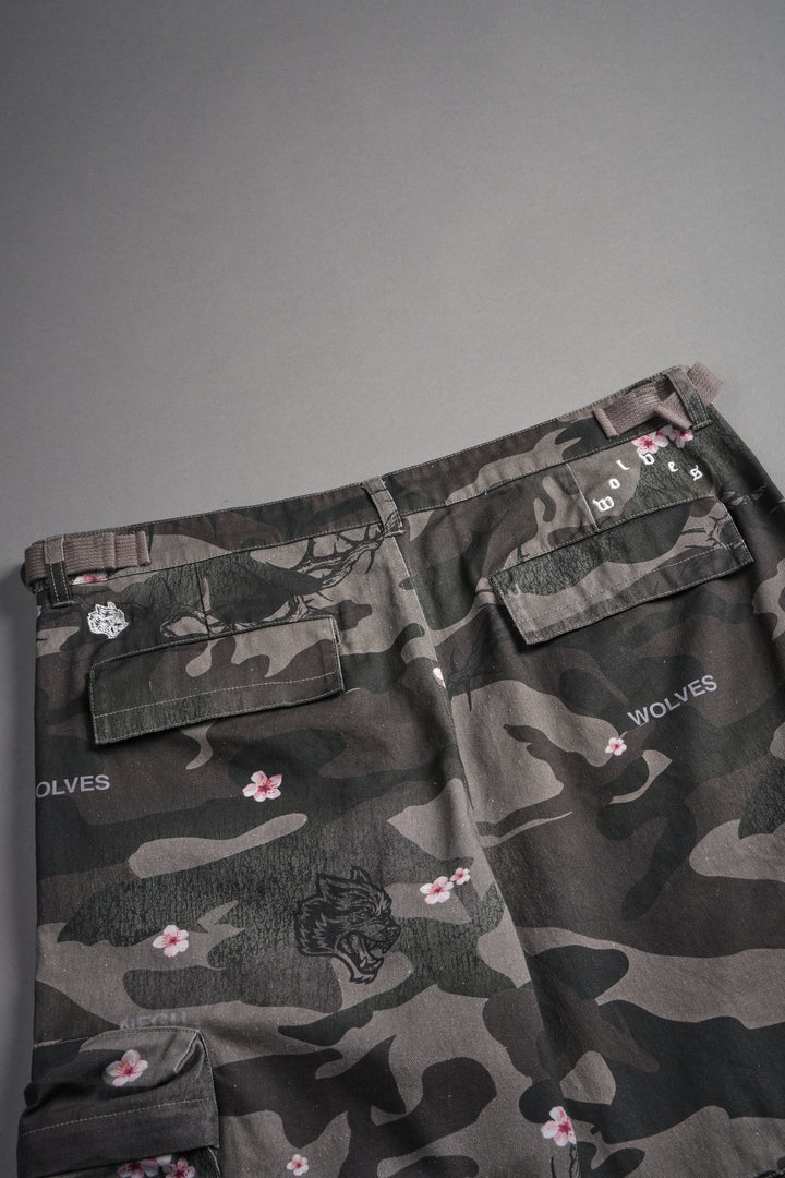 Wolf Pyramid Duke Cargo Shorts in Warrior In A Garden Green Camo