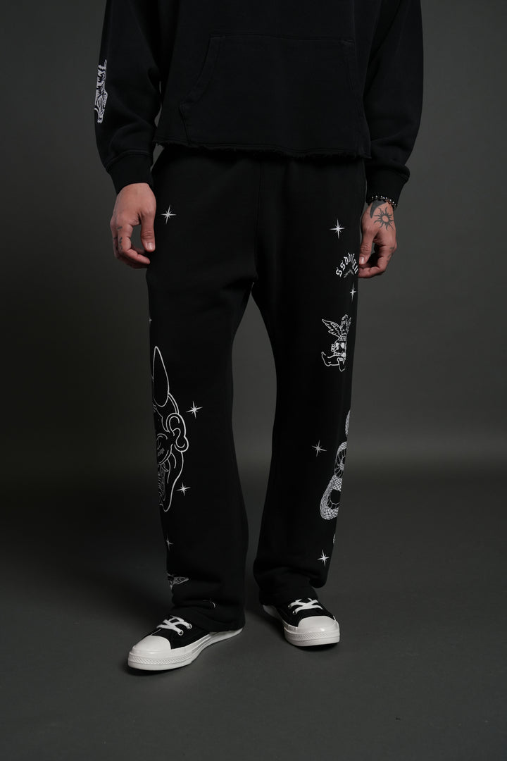 Oni Wolves Bigelow Cargo Sweat Pants in Black