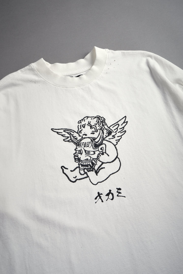 Oni Cherub Distressed Grunge Mid Length Raw Hem Tee in Cream