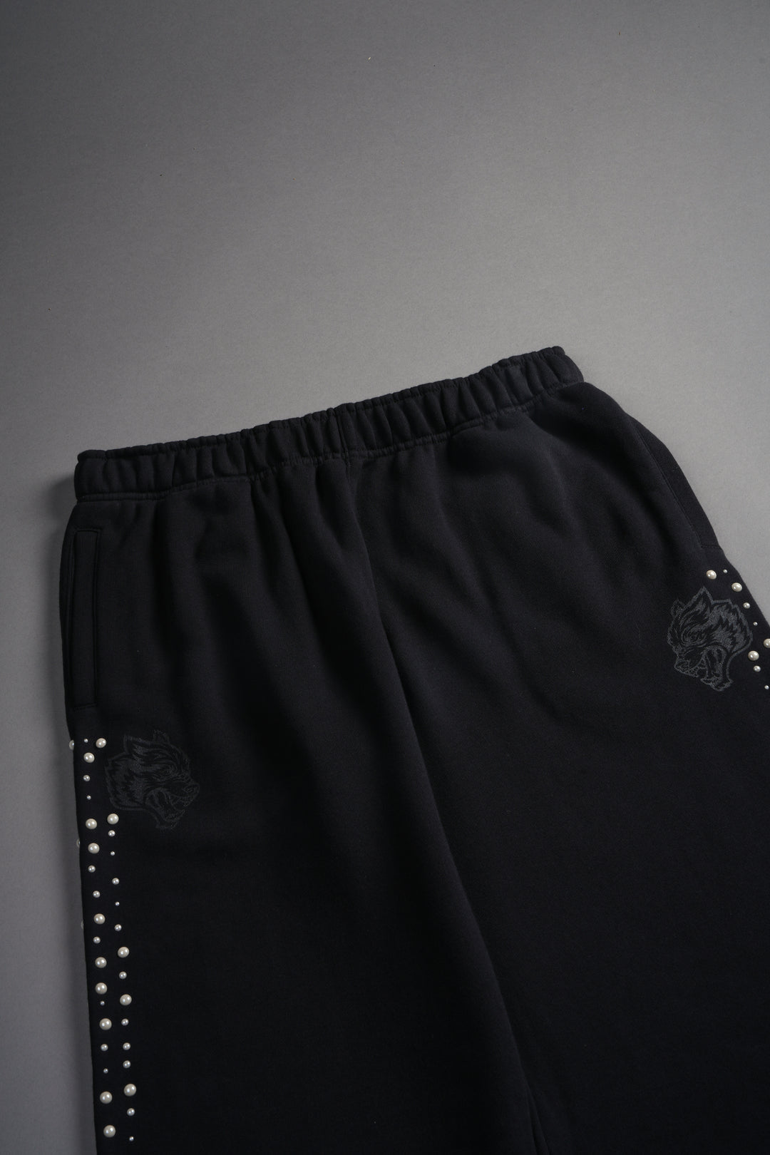 Okami Forever Big Cozy Unisex Sweats in Black
