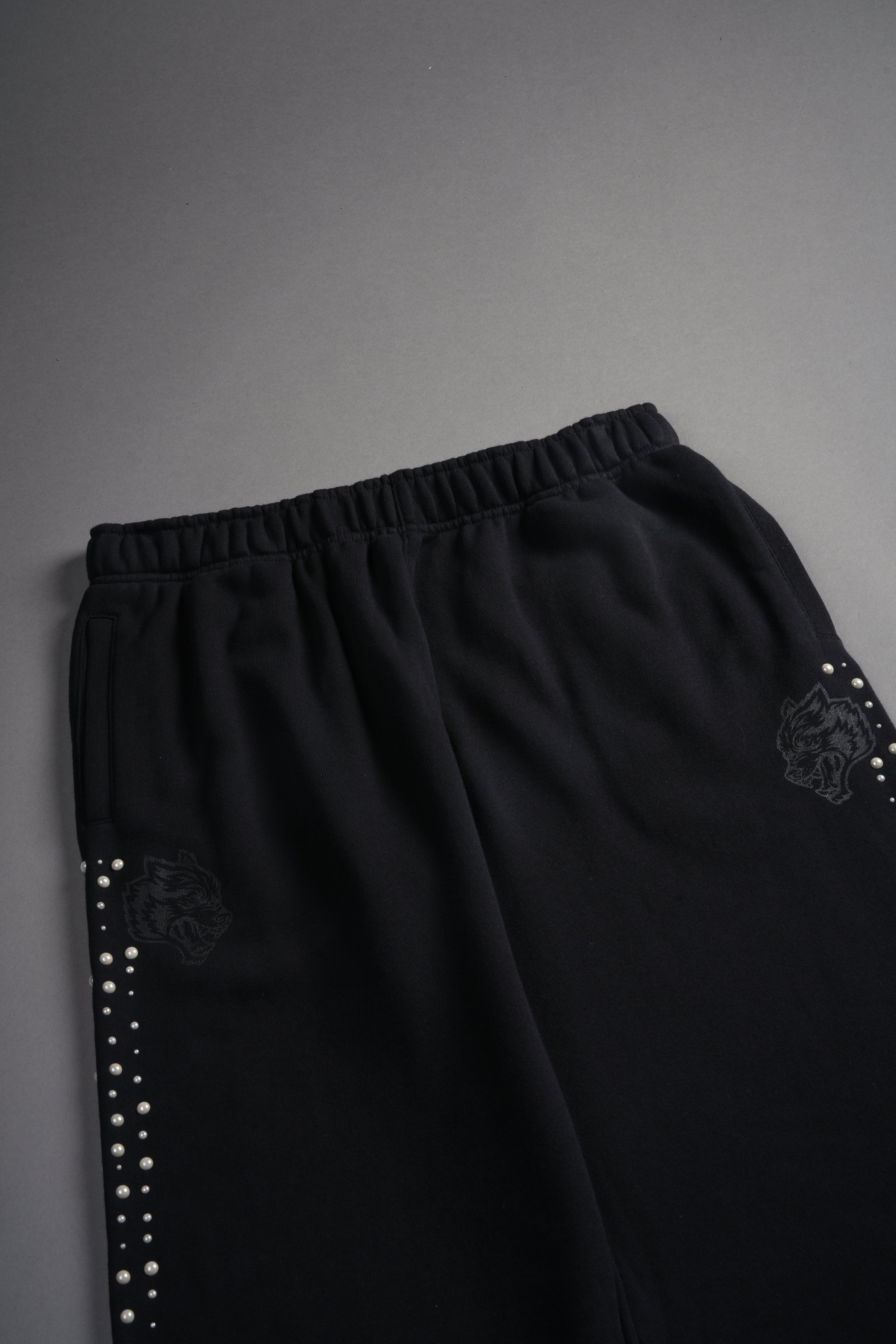 Okami Forever Big Cozy Unisex Sweats in Black
