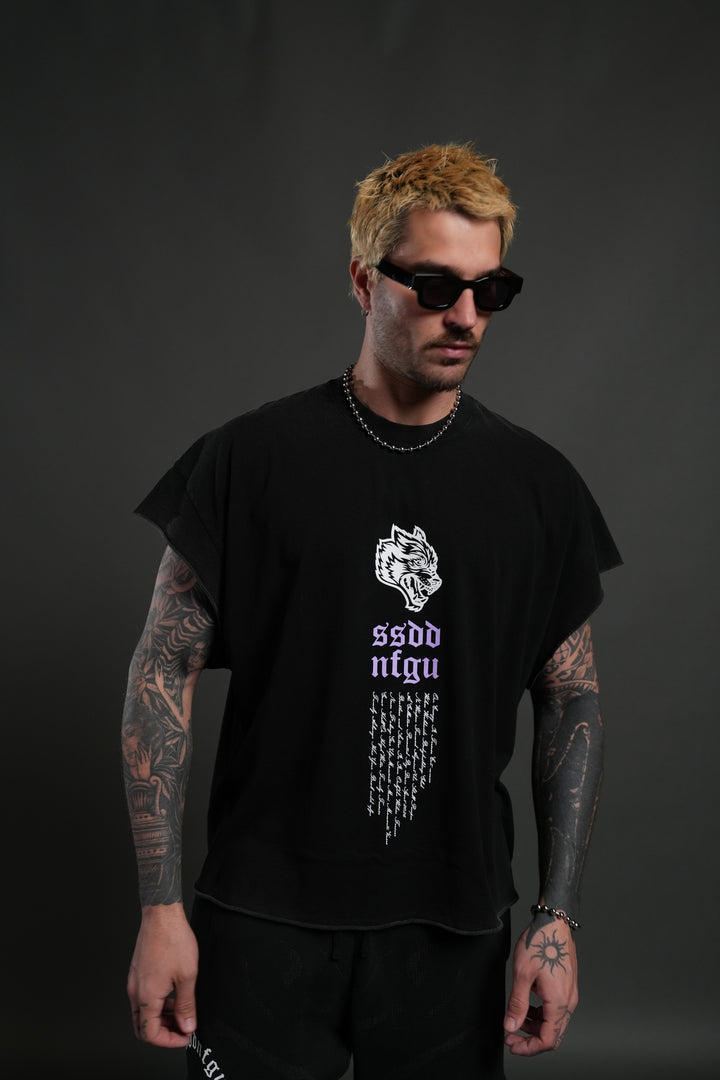 Fallen Angel Grunge Cut-Off Tee in Black