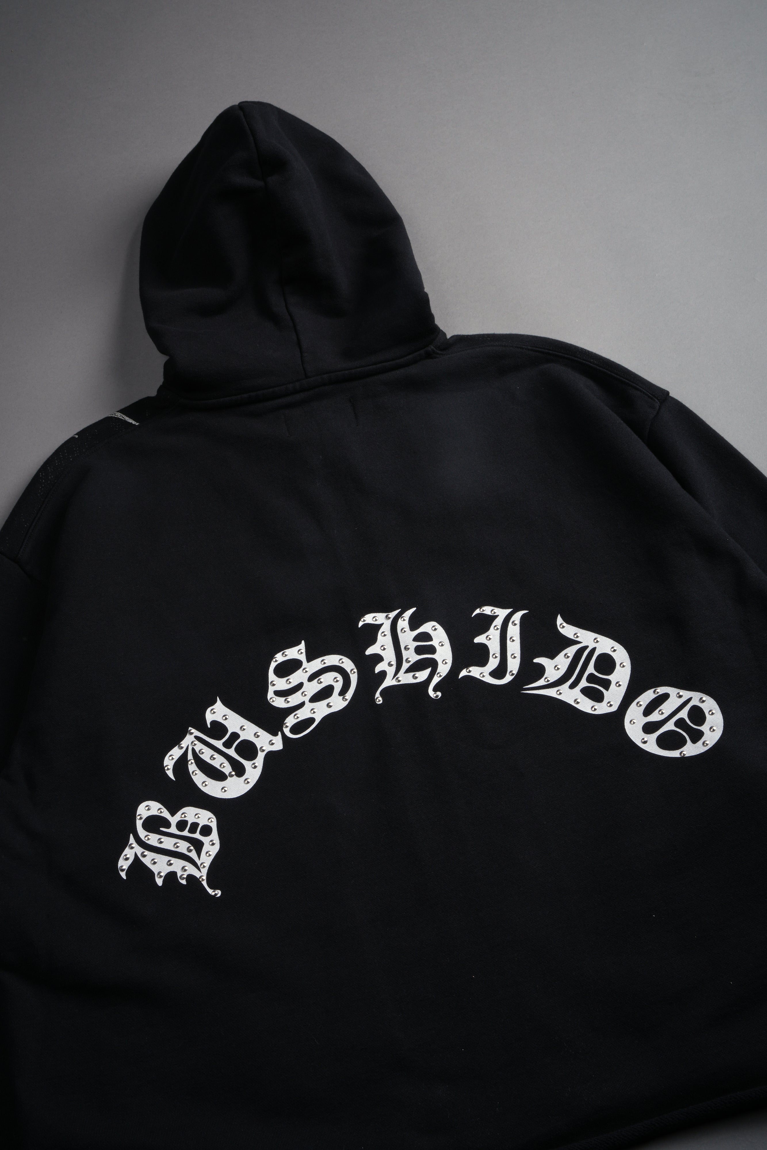 Shutendoji Distressed Grunge Mid Length Raw Hem Zip Hoodie in Black