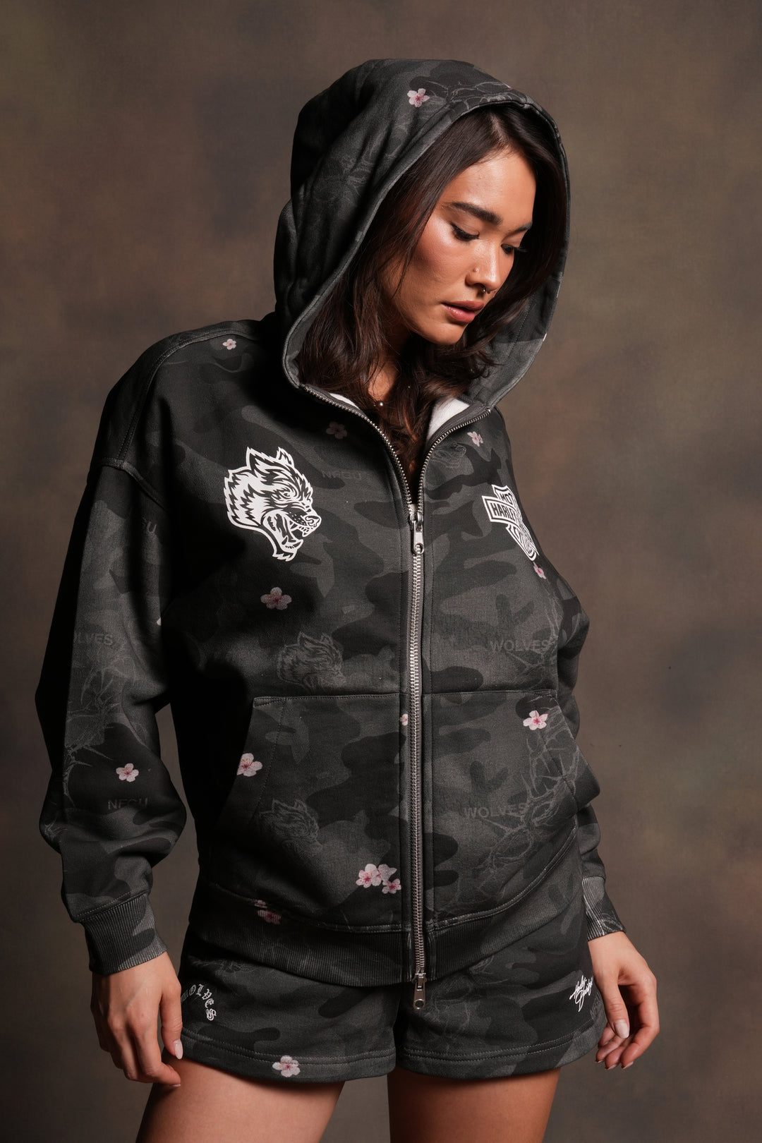 H-D Wolves Anya Double Zip Hoodie in Warrior In A Garden Black Camo
