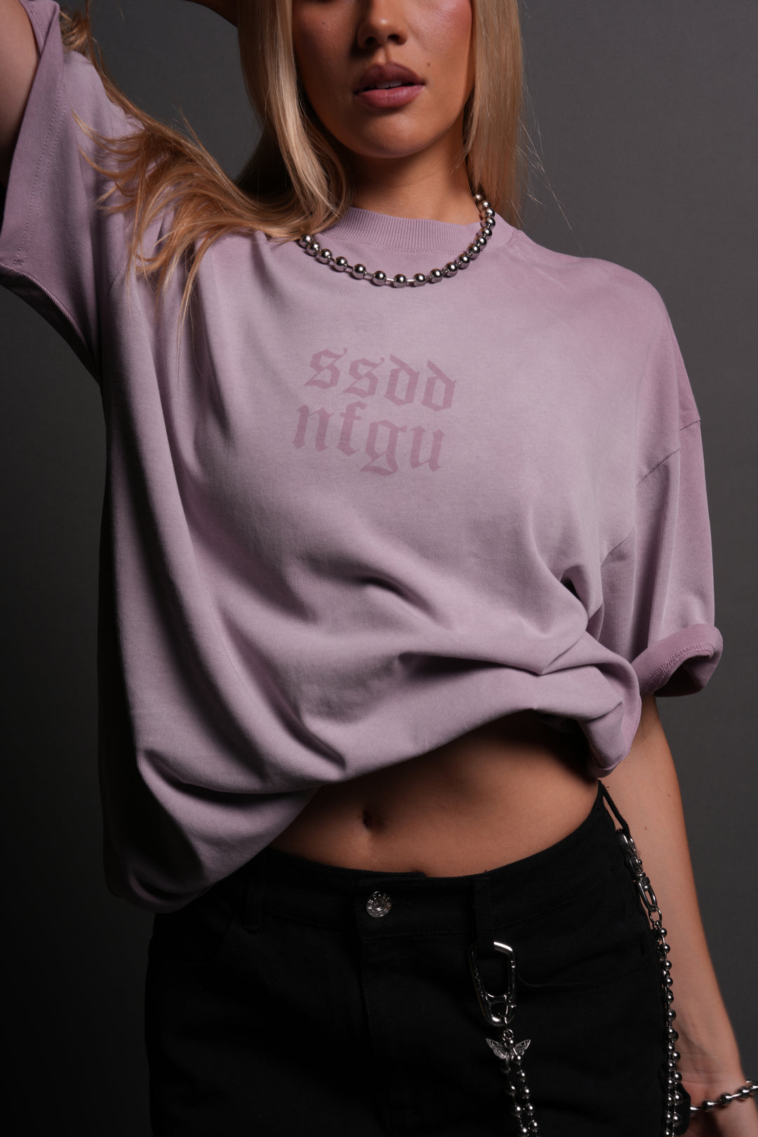 She Has Your Back "Pump Cover" Tee in Purple Smoke Horizon Sun Fade