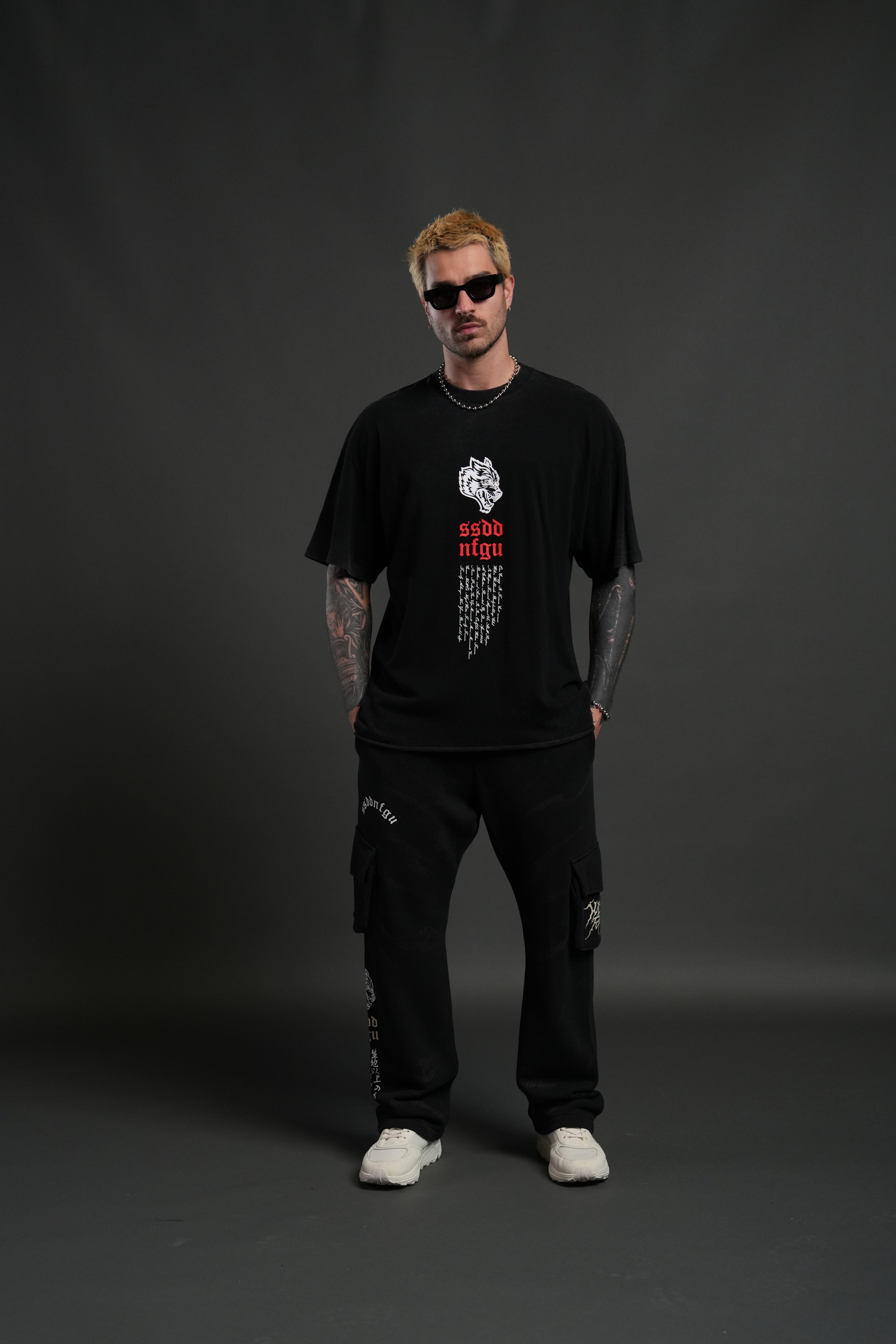 Fallen Angel Raw Hem Premium Oversized Tee in Black – DarcSport