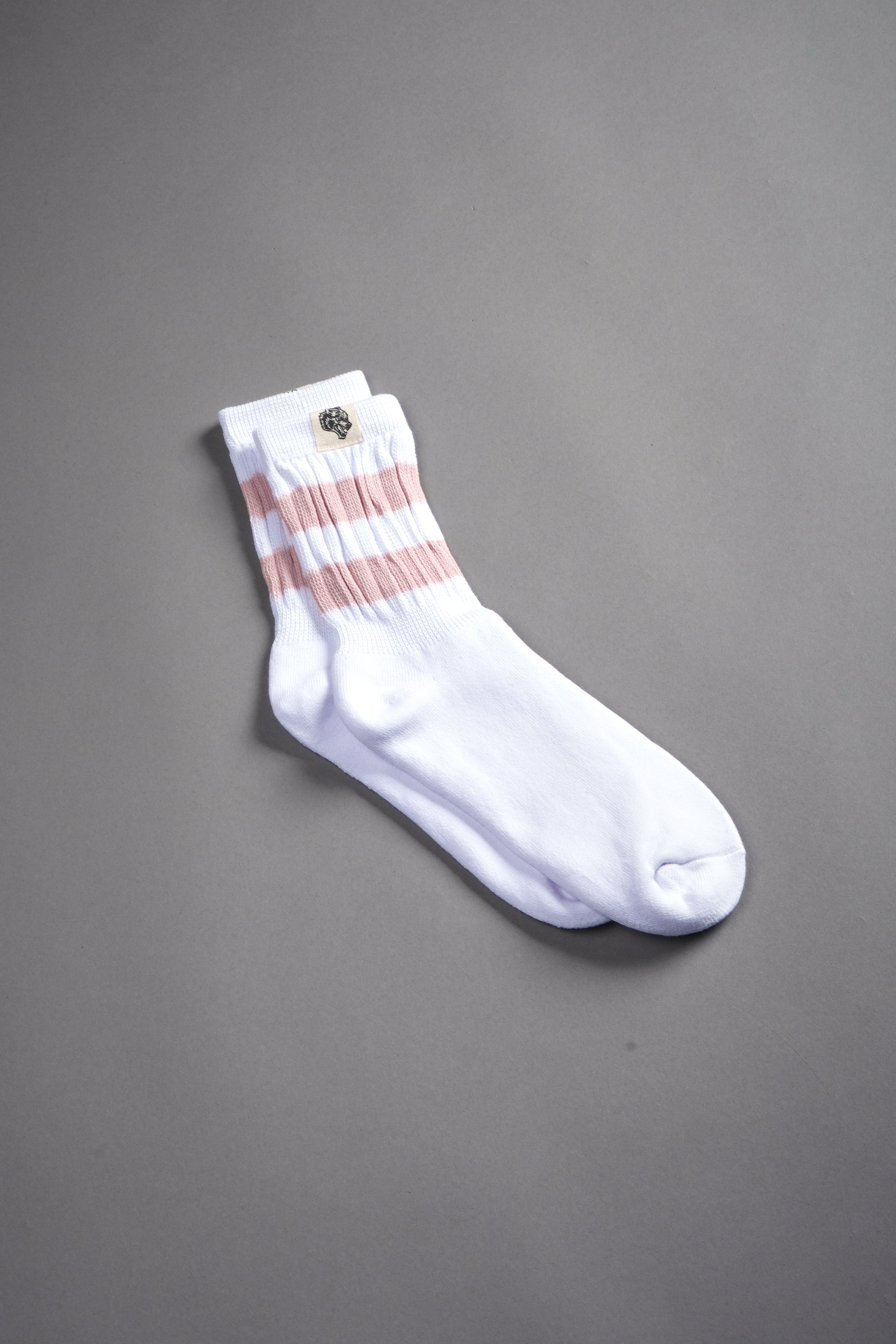 Wolf Patch V2 2 Stripe Comfy Socks in White/Cherry Blossom