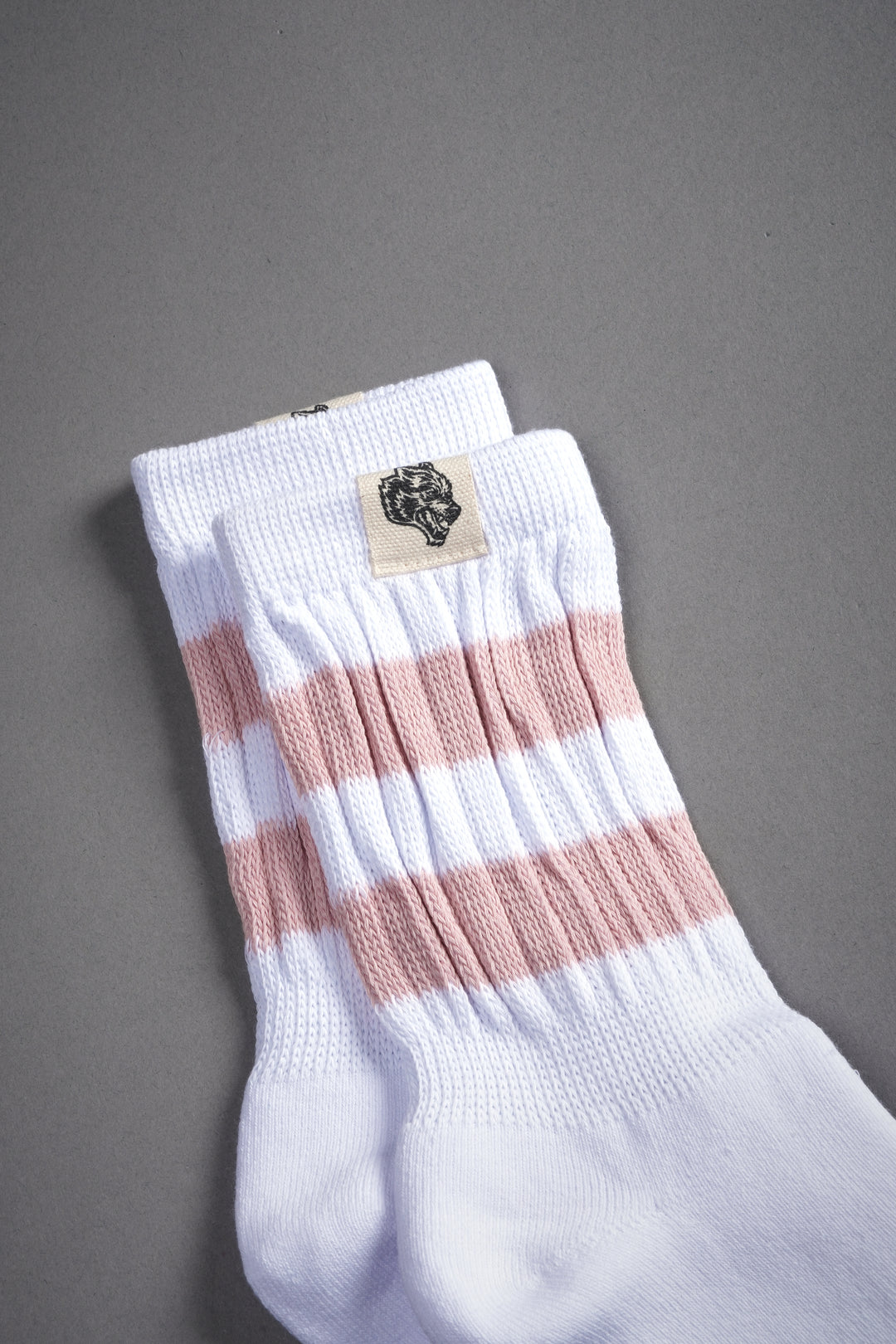 Wolf Patch V2 2 Stripe Comfy Socks in White/Cherry Blossom