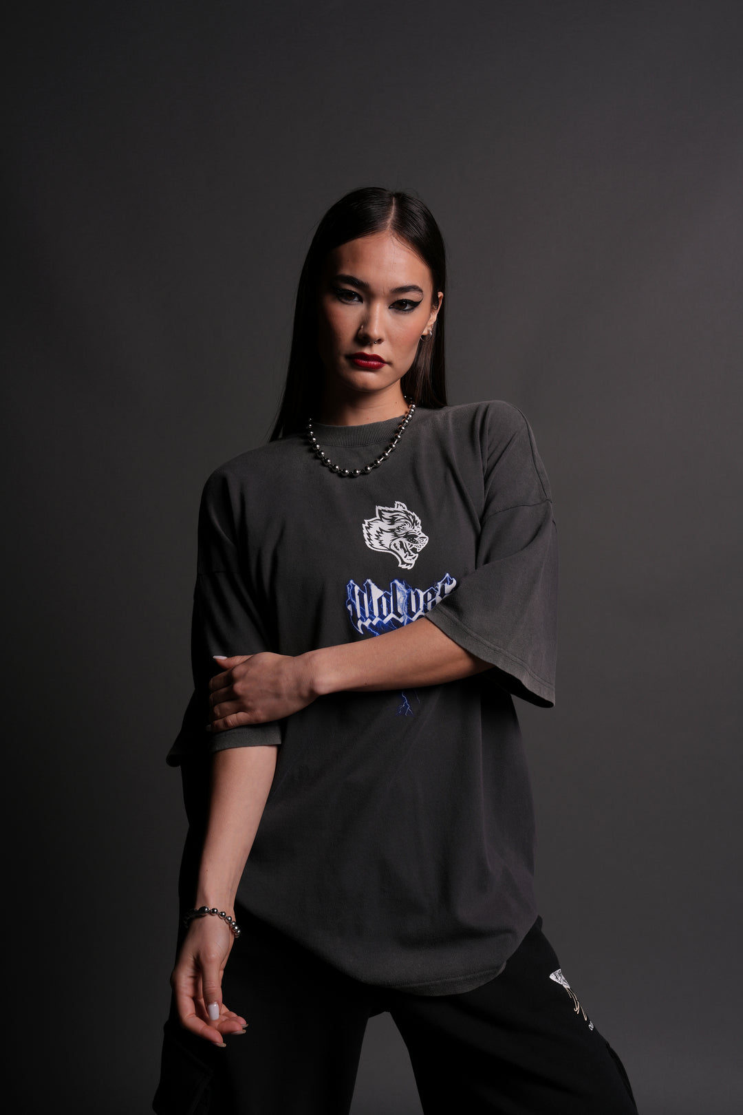 Wolves Lightning "Premium" Oversized Unisex Tee in Wolf Gray