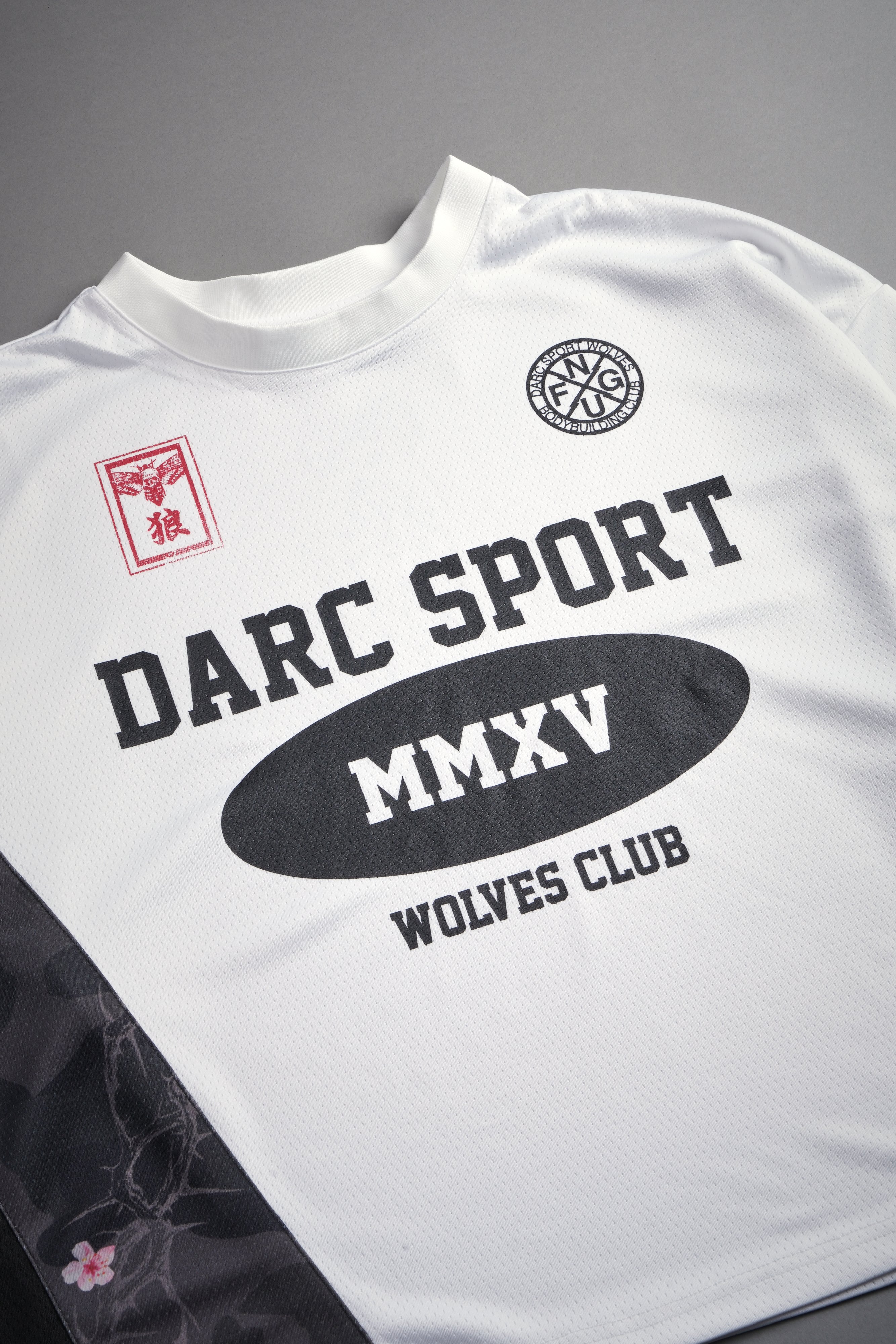 Ds Warrior Naldo Sports Jersey in Cream/Black