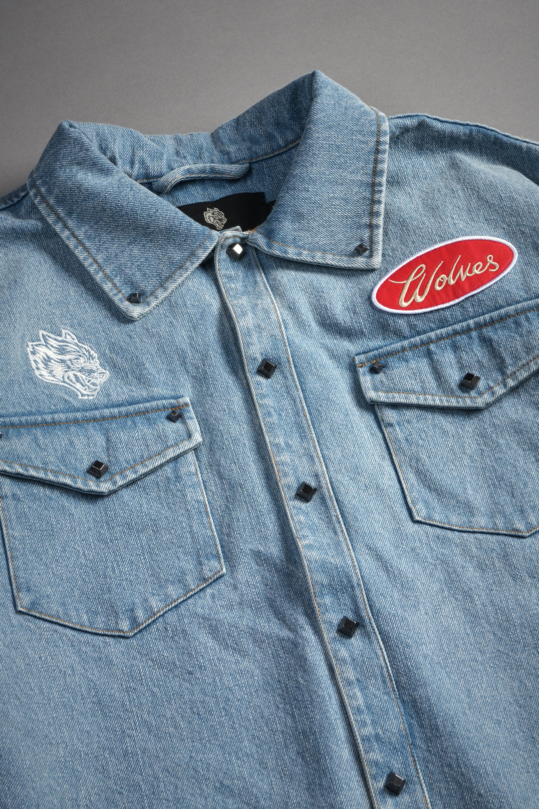 Wlvsfrvr Patch Winslow Denim Shirt Jacket in Light Wash