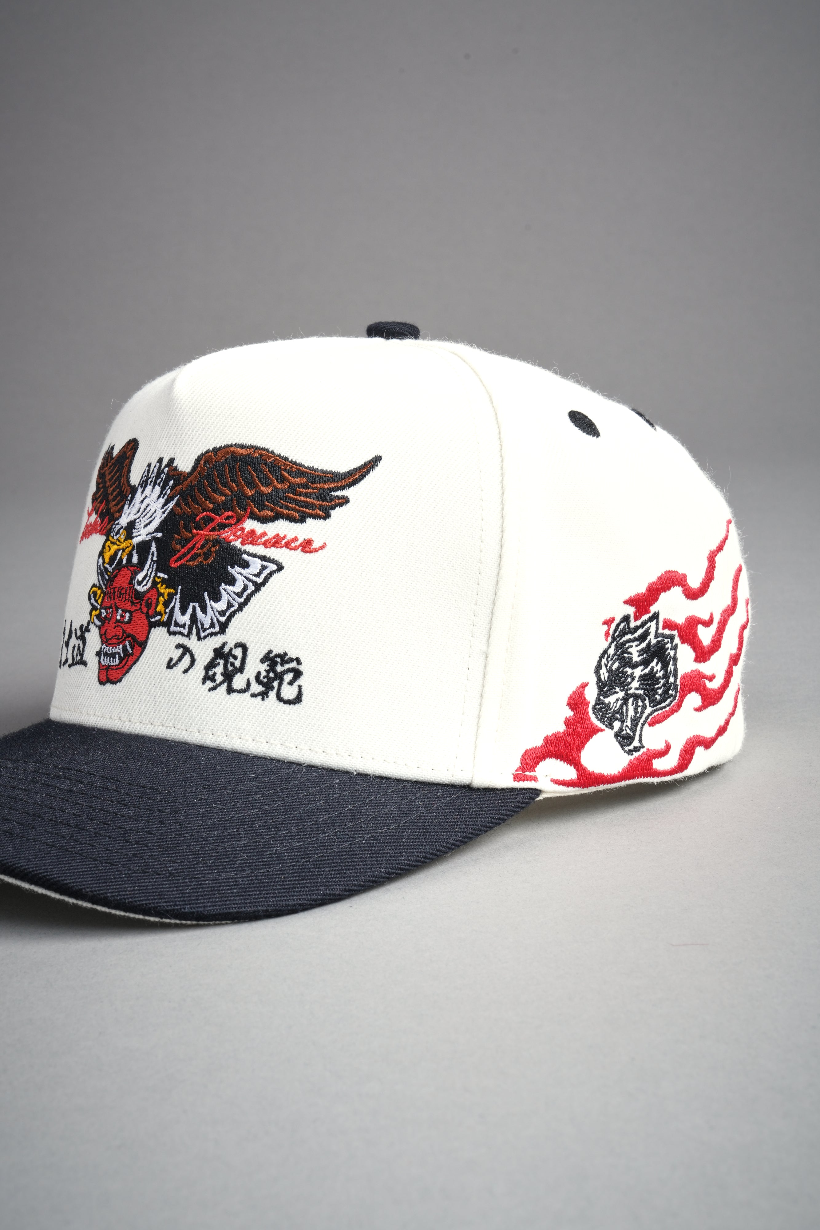 Eagle Oni Mask A Frame Snapback in Cream/Black