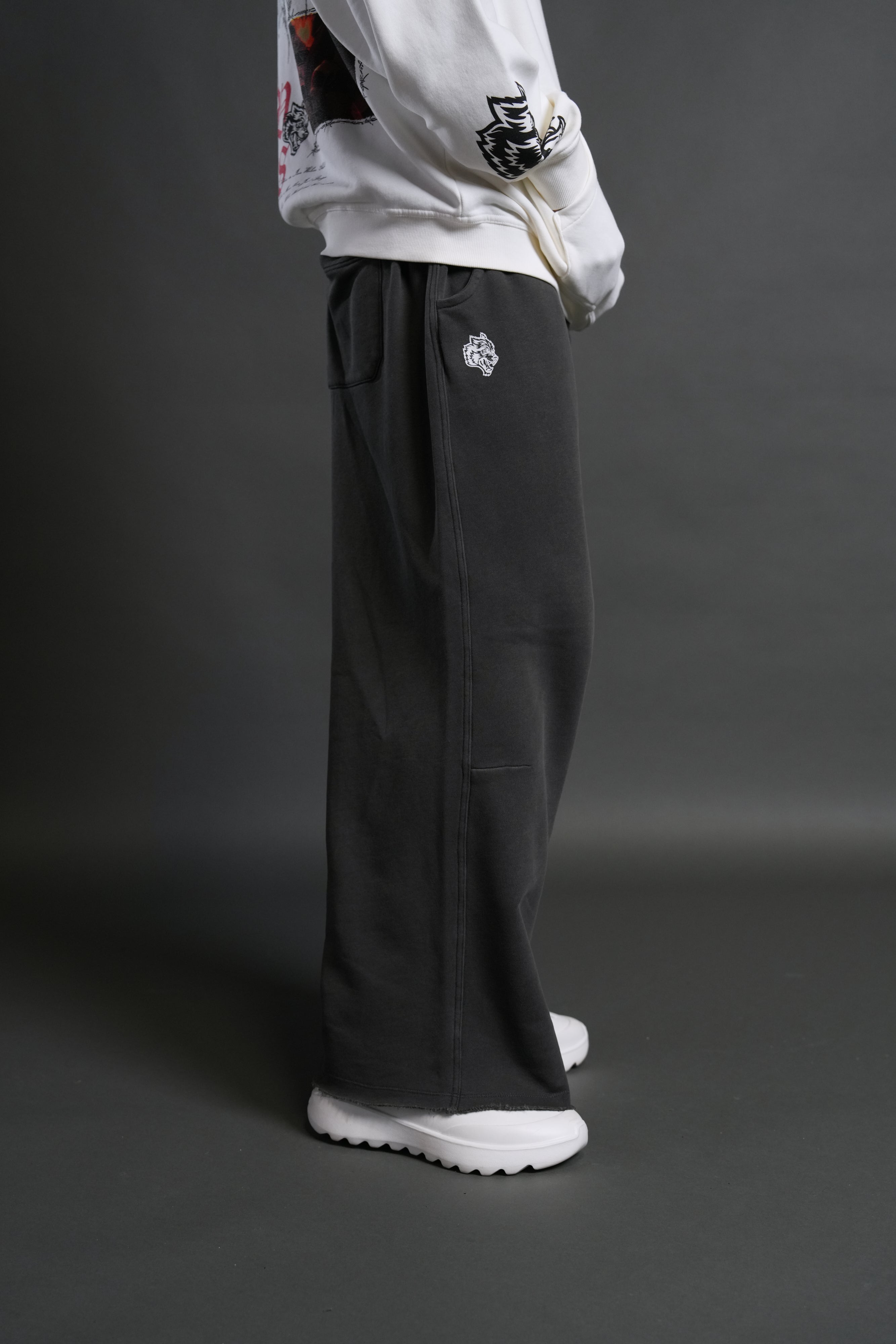 Box Patch Dual Moaty Sweat Pants in Wolf Gray