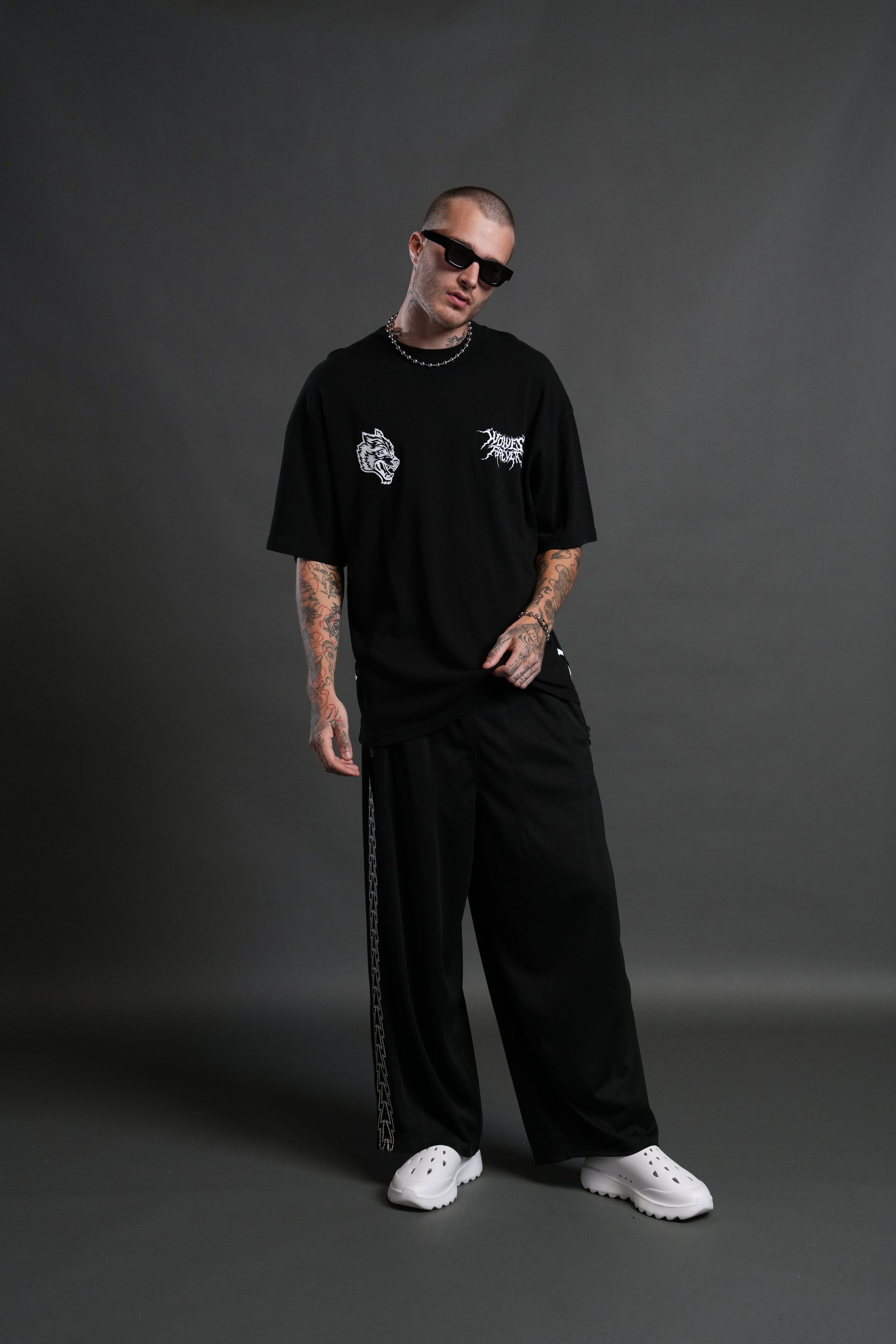 Beru "Side By Side" Series Premium Oversized Tee in Black