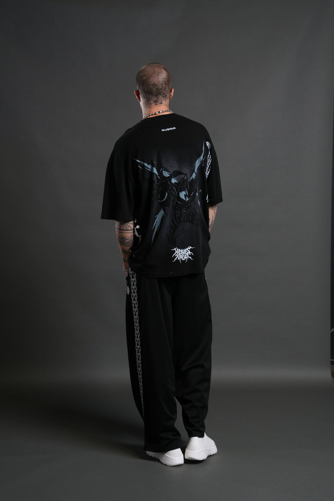 Beru "Side By Side" Series Premium Oversized Tee in Black