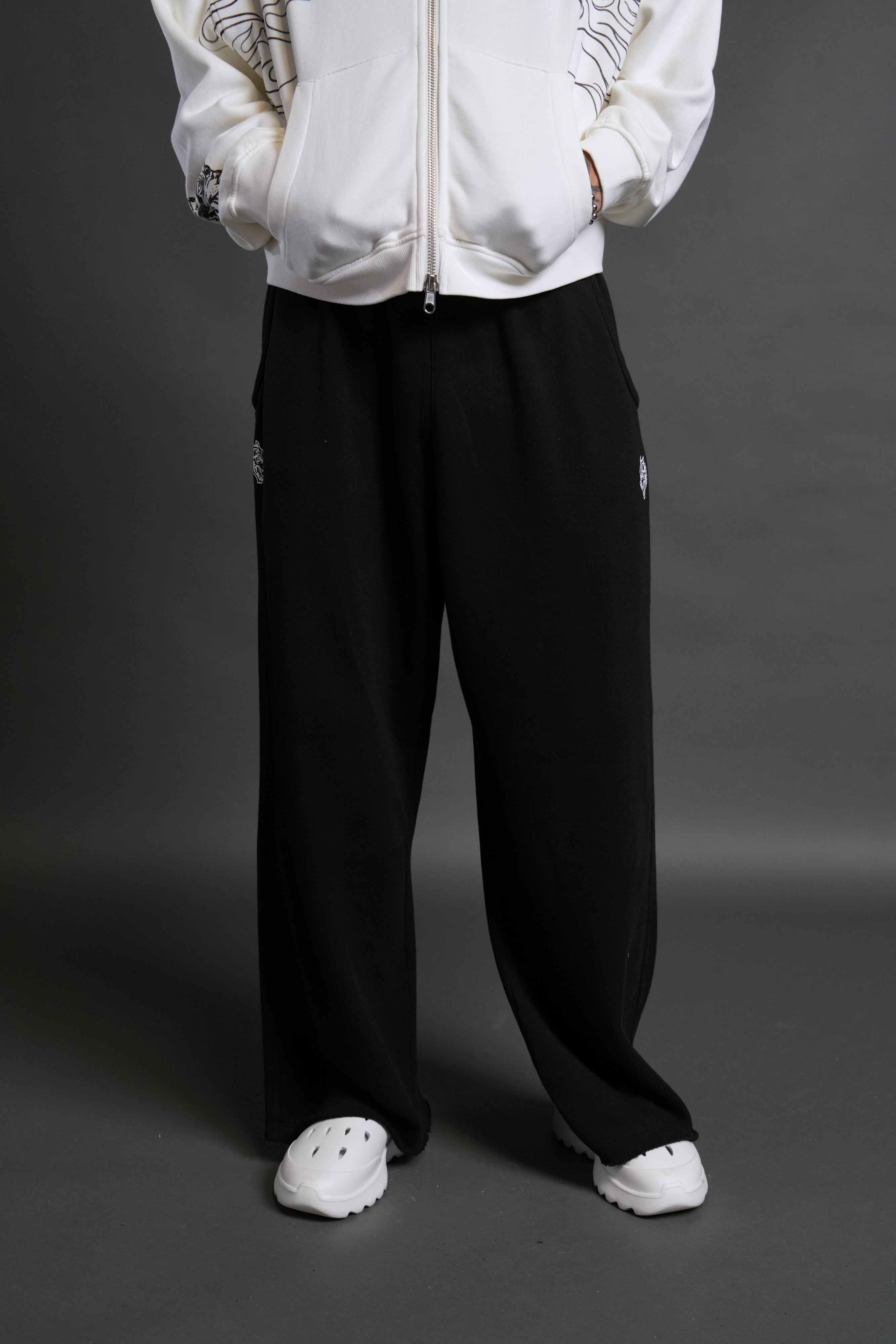 Box Patch Dual Moaty Sweat Pants in Black