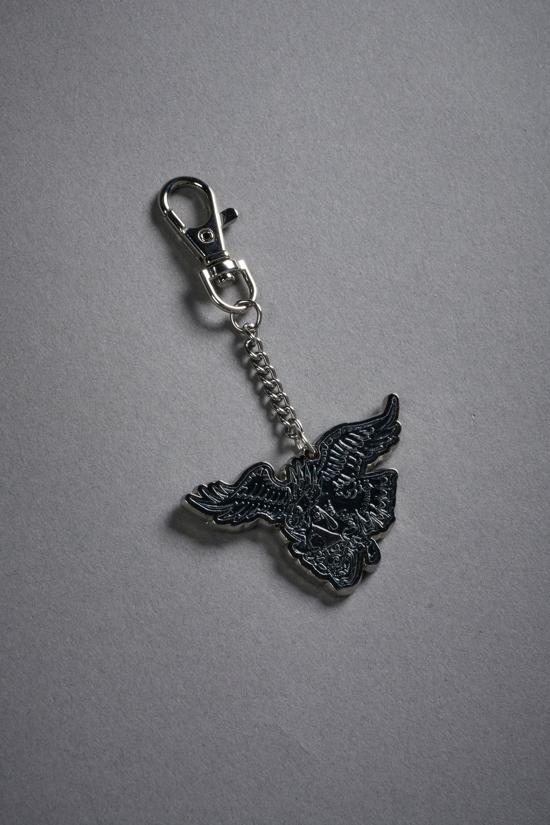 Eagle Oni Mask Keychain in Silver/Black